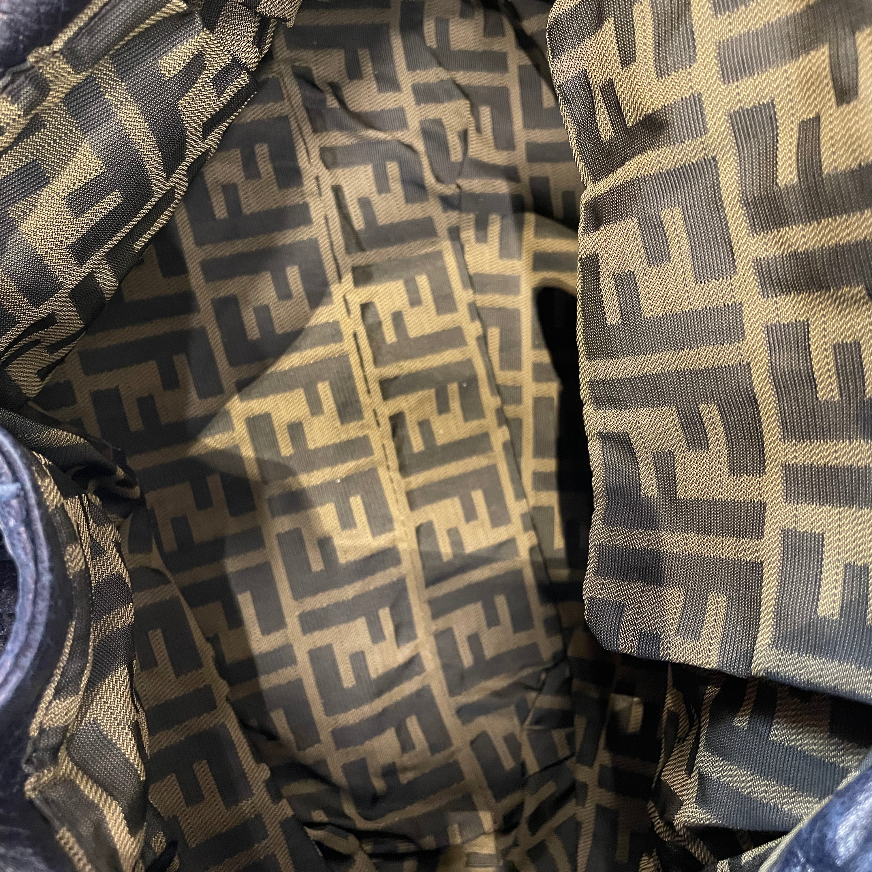 FENDI/Bag/Leather/NVY/Nappa Spy Bag view 4