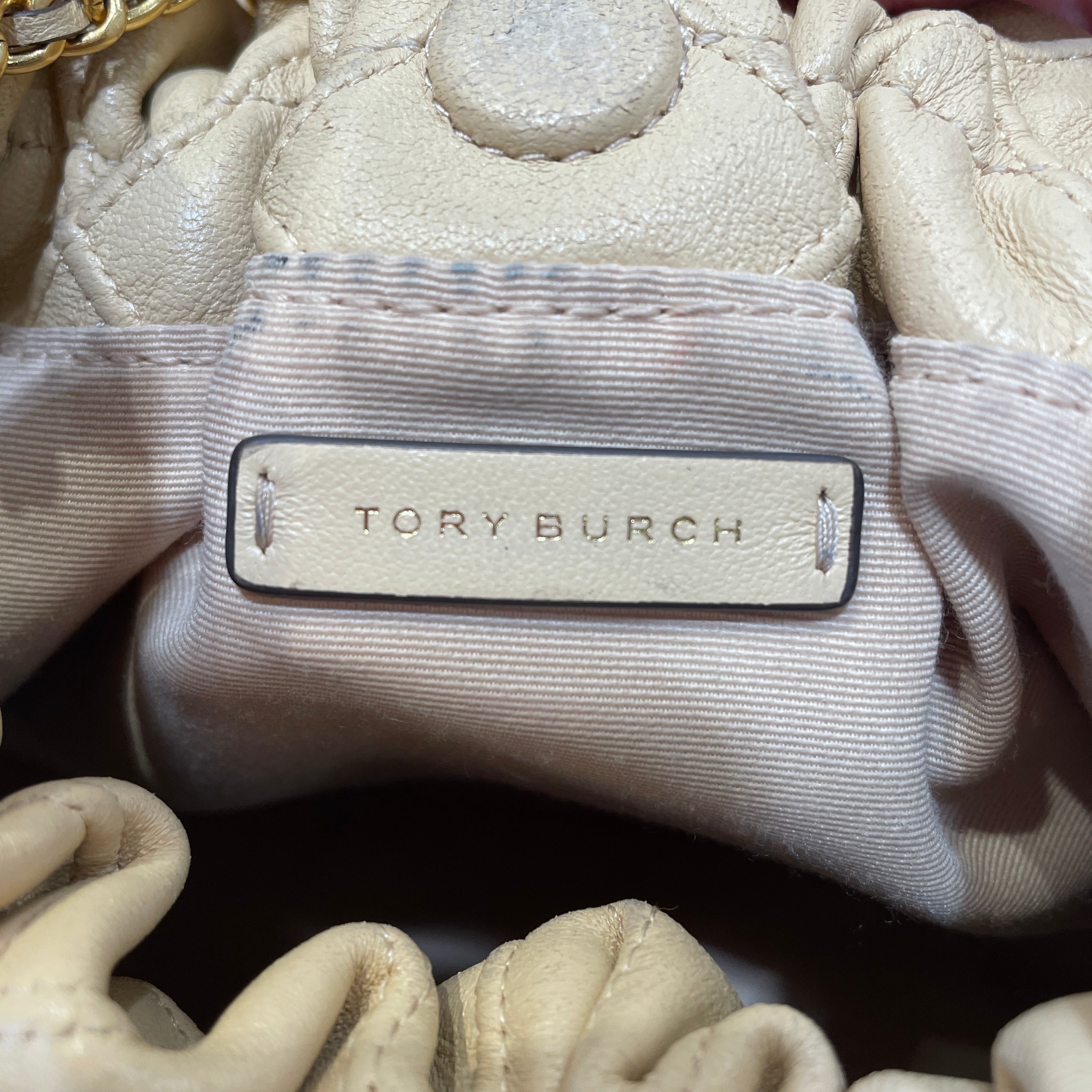 TORY BURCH/Cross Body Bag/Leather/BEG/fleming drawstring hobo bag view 6