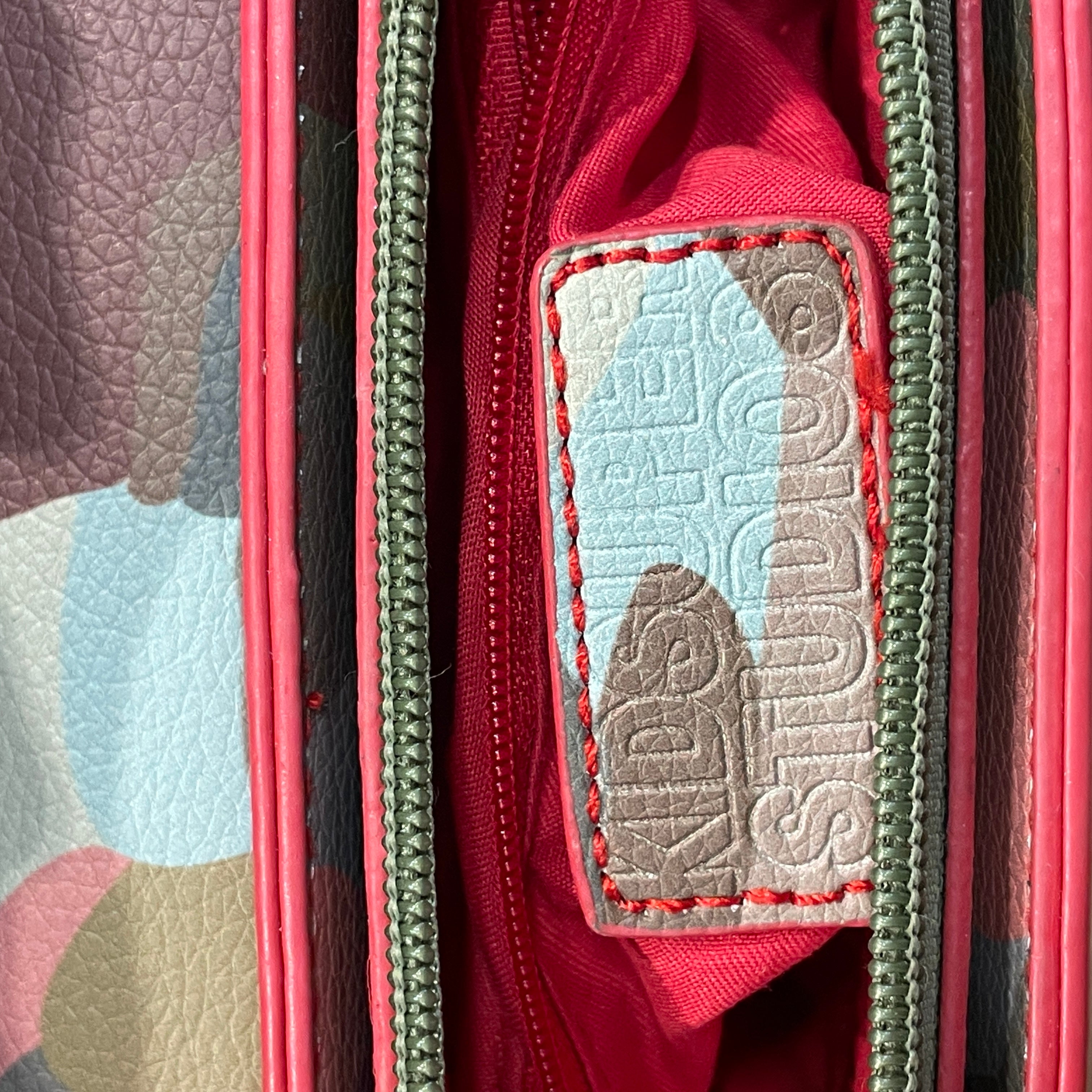 KIDSUPER STUDIOS/Hand Bag/Camouflage/Leather/MLT/KISSING FACES view 4