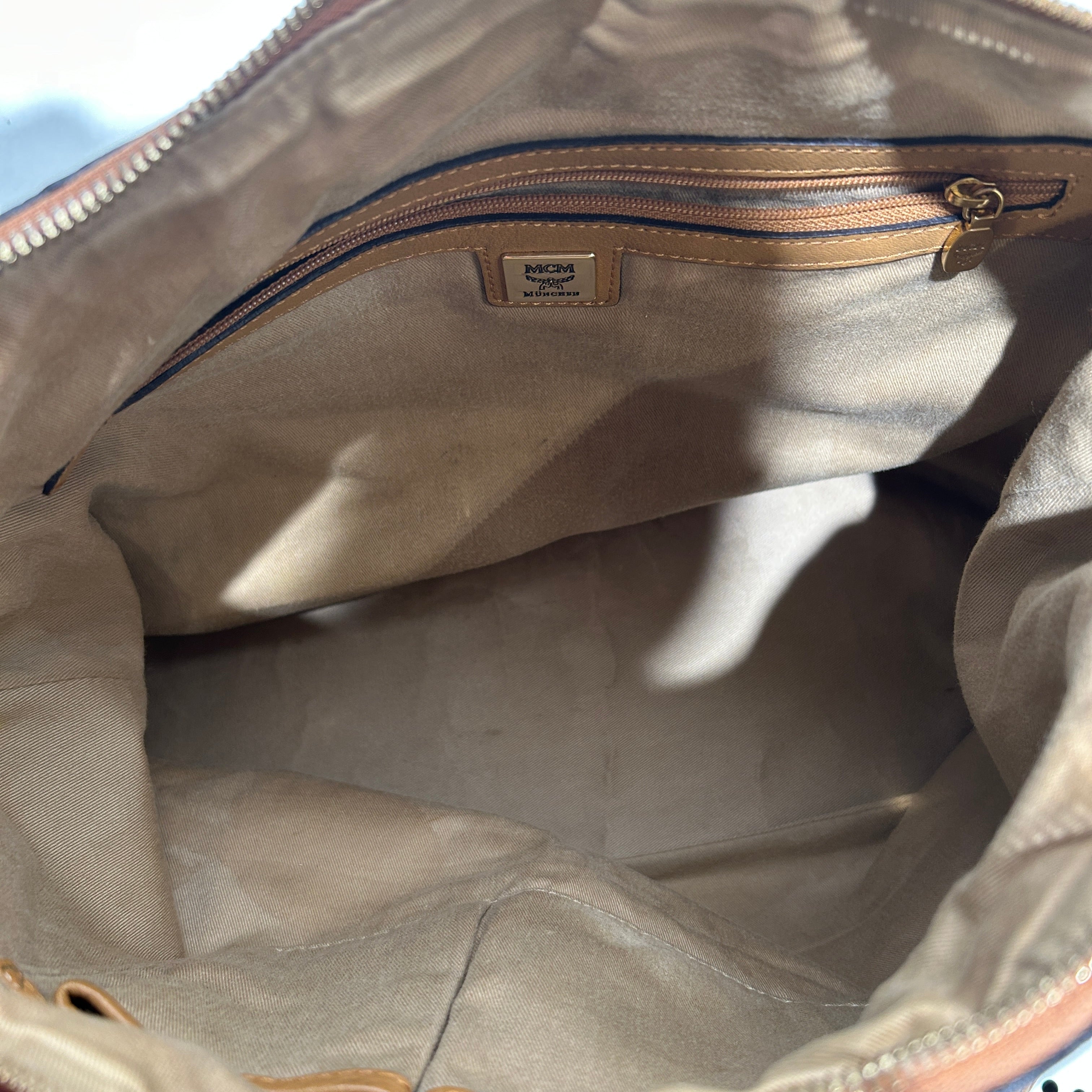 MCM/Tote Bag/All Over Print/Leather/ORN/ view 3