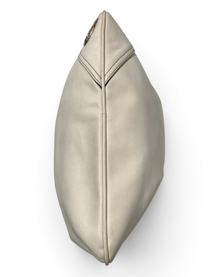 GUCCI/Bag/Leather/WHT/231822 HOBO BAG WHT view 4