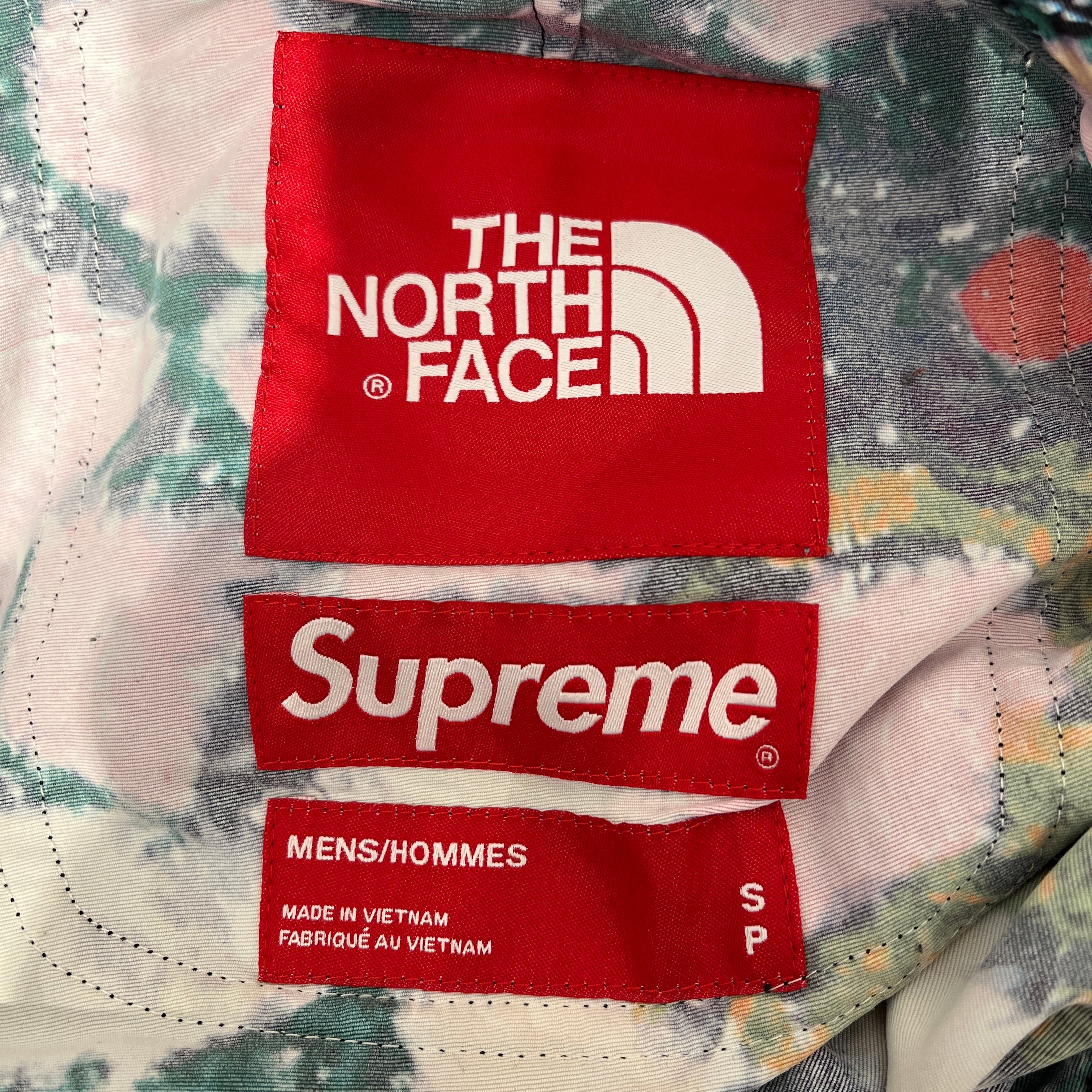 THE NORTH FACE/Supreme/Shorts/S/Nylon/MLT/Floral Pattern/CARGO SHORTS view 3