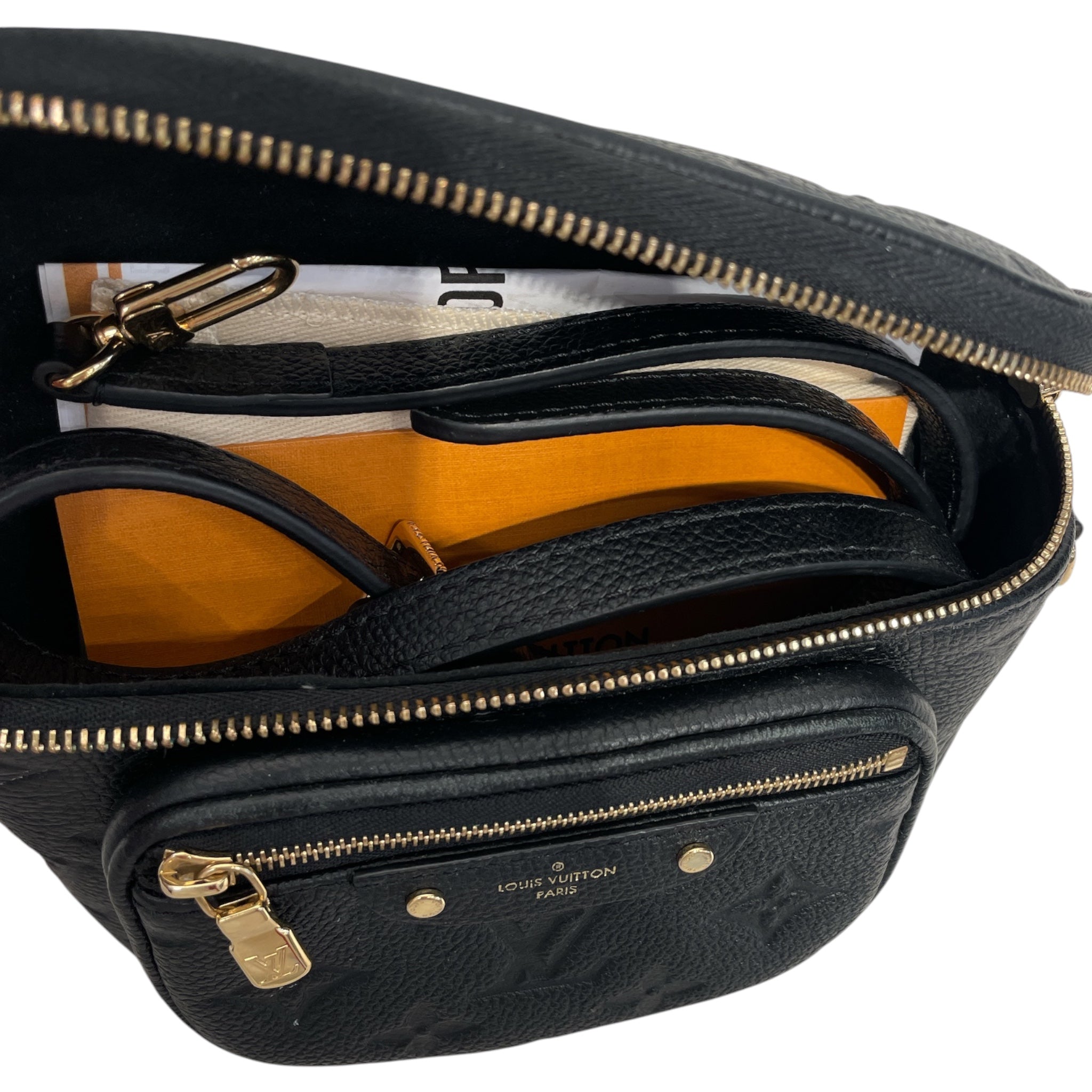 LOUIS VUITTON/Cross Body Bag/Monogram/Leather/BLK/empreinte view 4