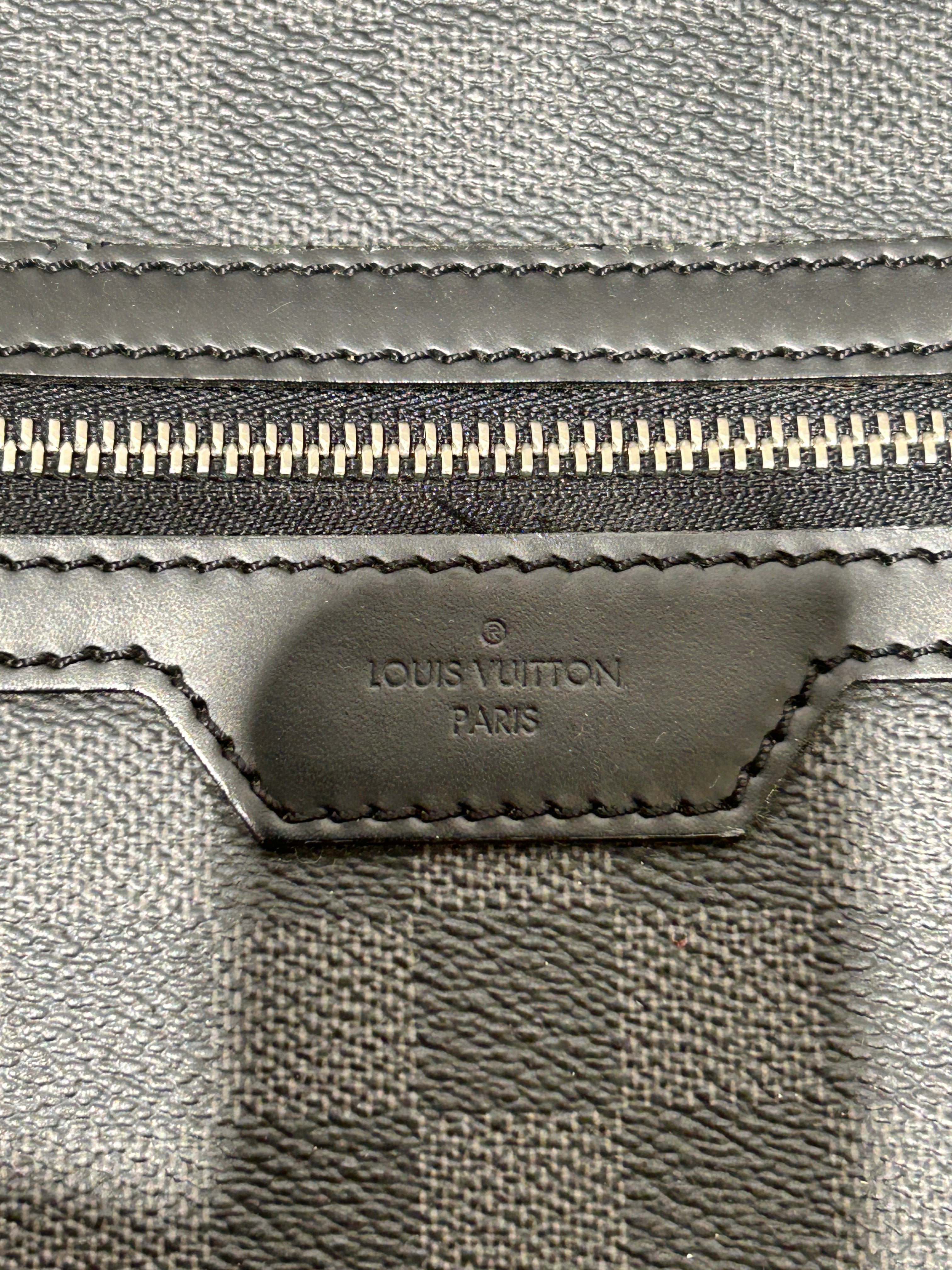 LOUIS VUITTON/Backpack/Monogram/BLK/MONOGRAM DAMIER MICHAEL view 3