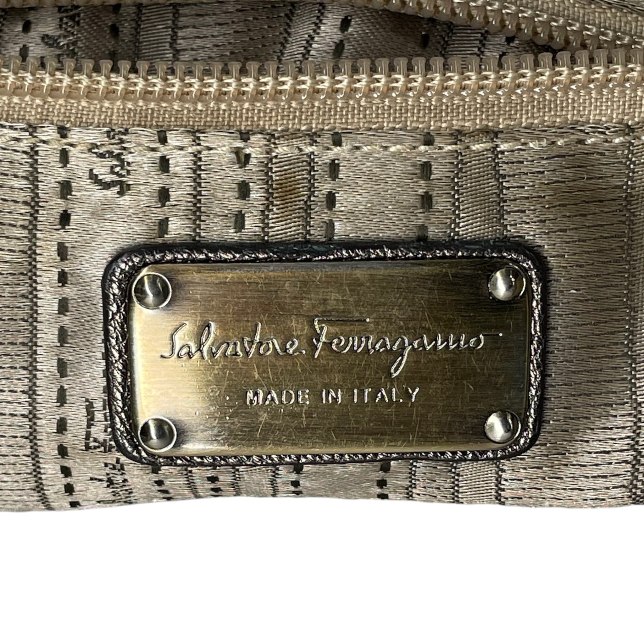 Salvatore Ferragamo/Bag/Leather/SLV/SILVER/0 SHAPED TASSLE view 3