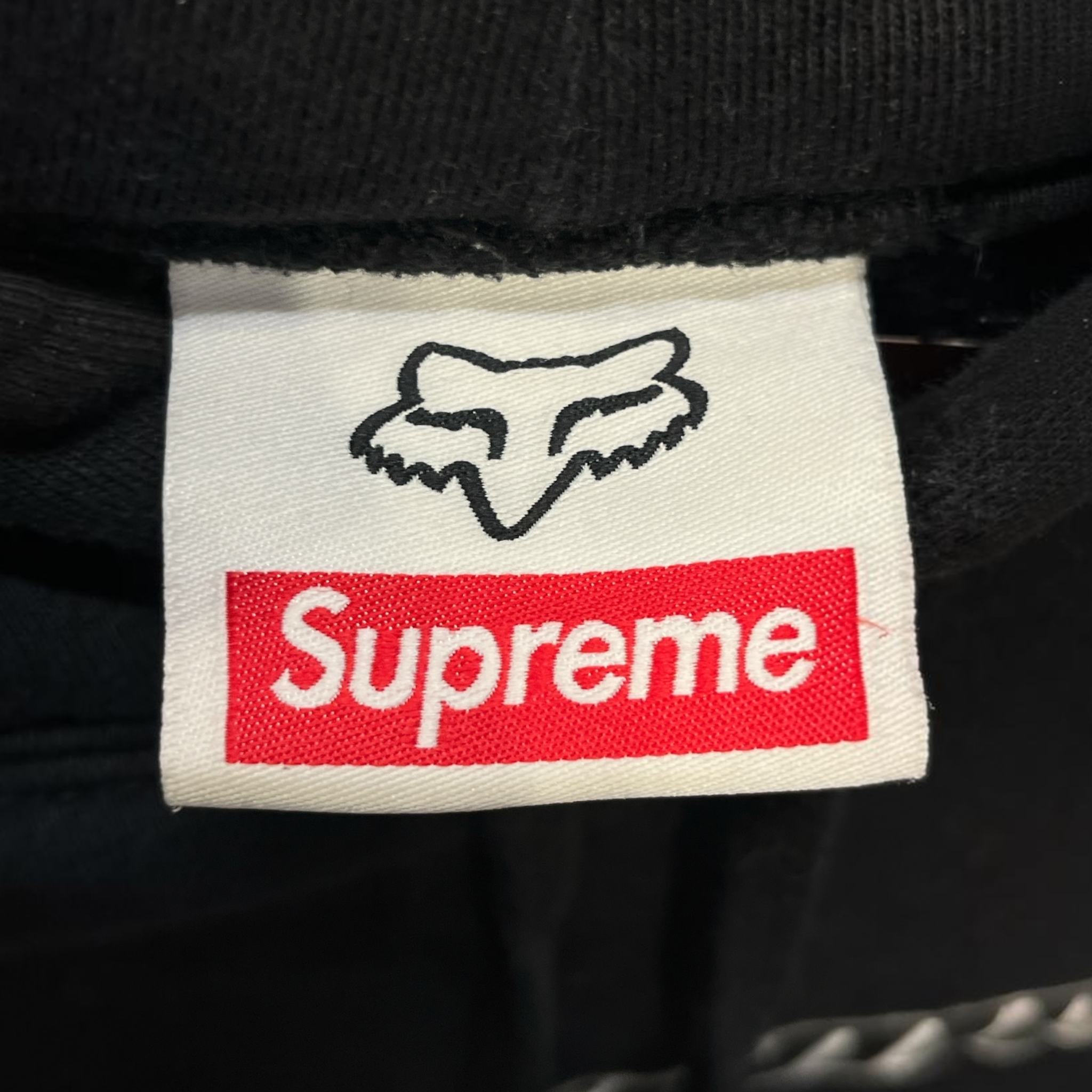 Supreme/Fox Racing/Hoodie/M/Monogram/Cotton/BLK/RUBBER FOX SLEEVES view 3