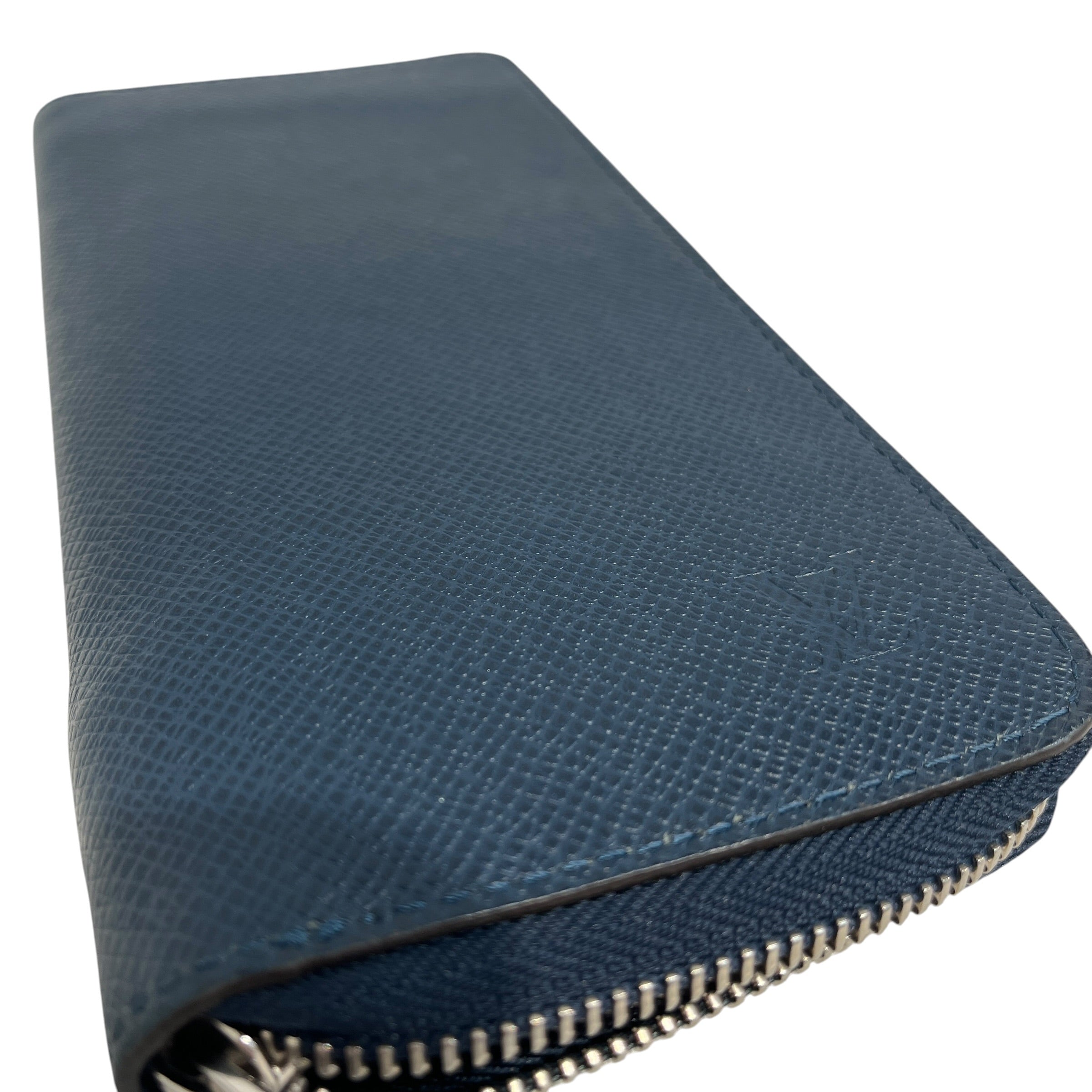 LOUIS VUITTON/Bifold Wallet/Leather/NVY/M's/taiga view 6