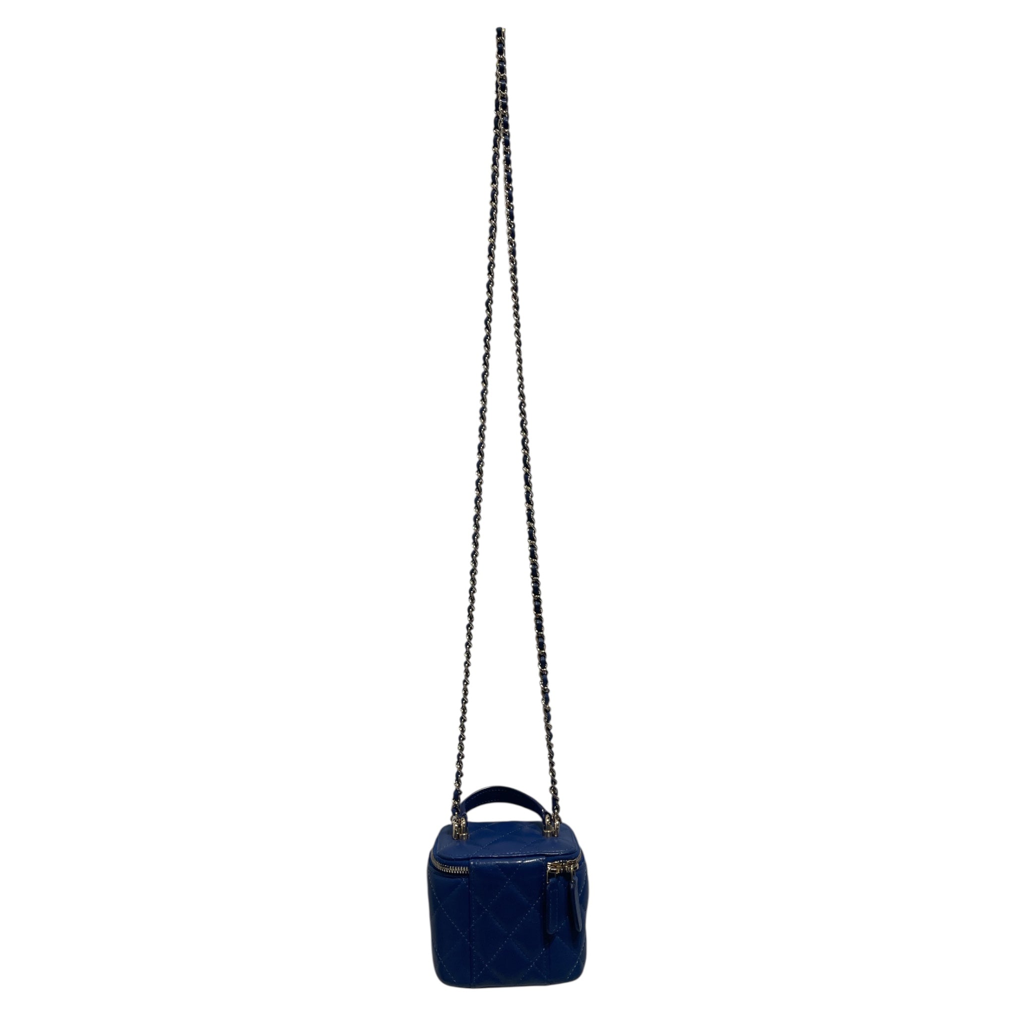 CHANEL/Cross Body Bag/BLU/mini lambskin quilted view 2