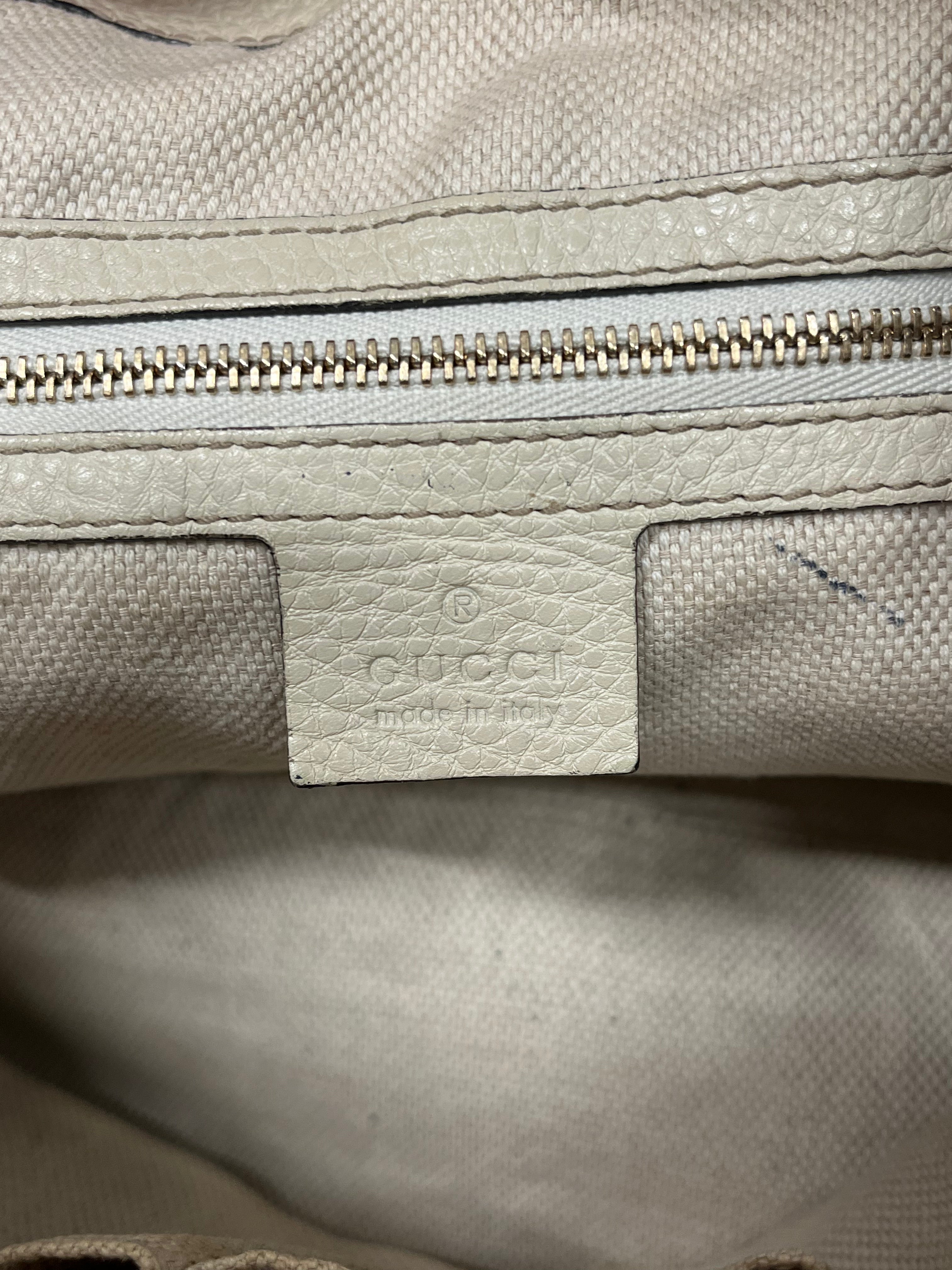GUCCI/Bag/Leather/WHT/INTEROCK GG SOHO 336751525040 view 3