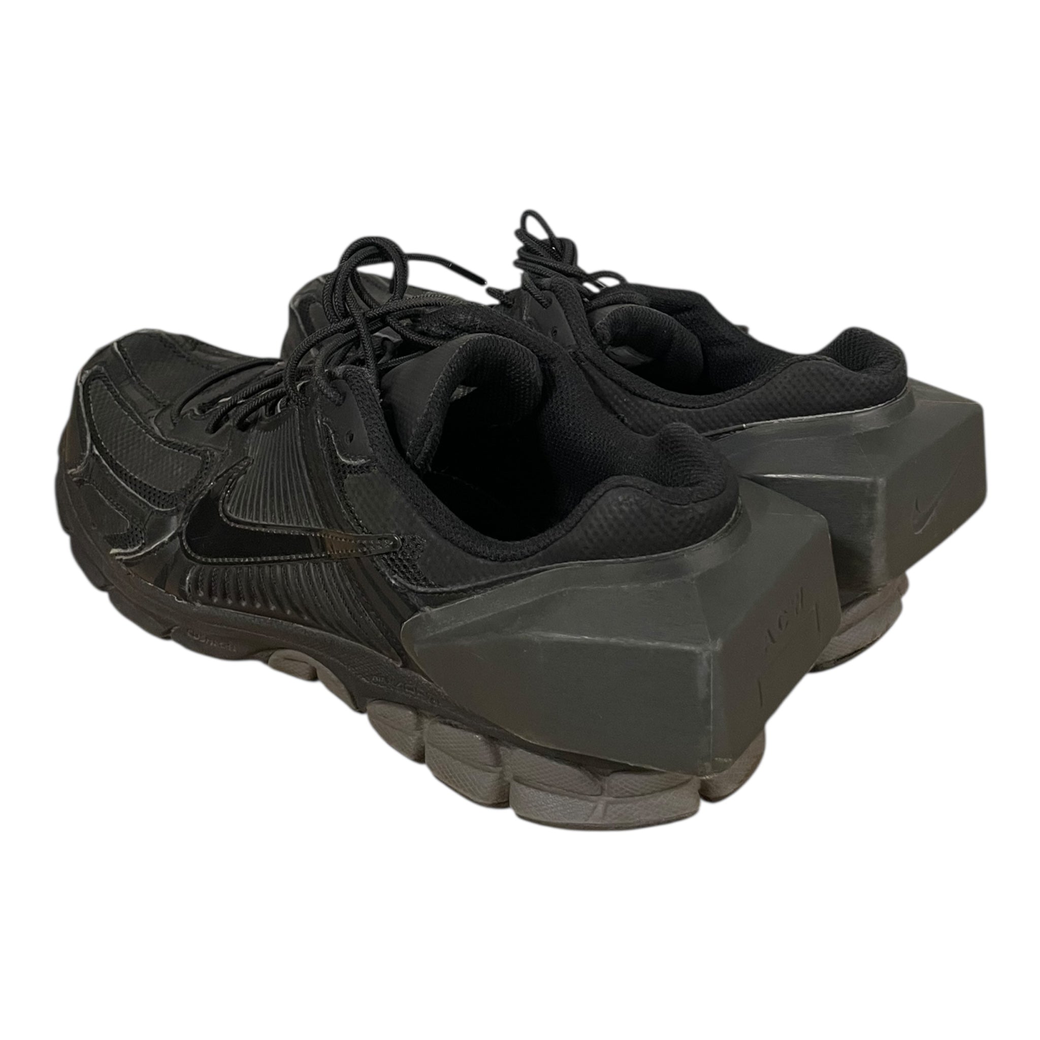 A-COLD-WALL/NIKE/Low-Sneakers/US 10.5/Cotton/BLK/vermr0 view 2