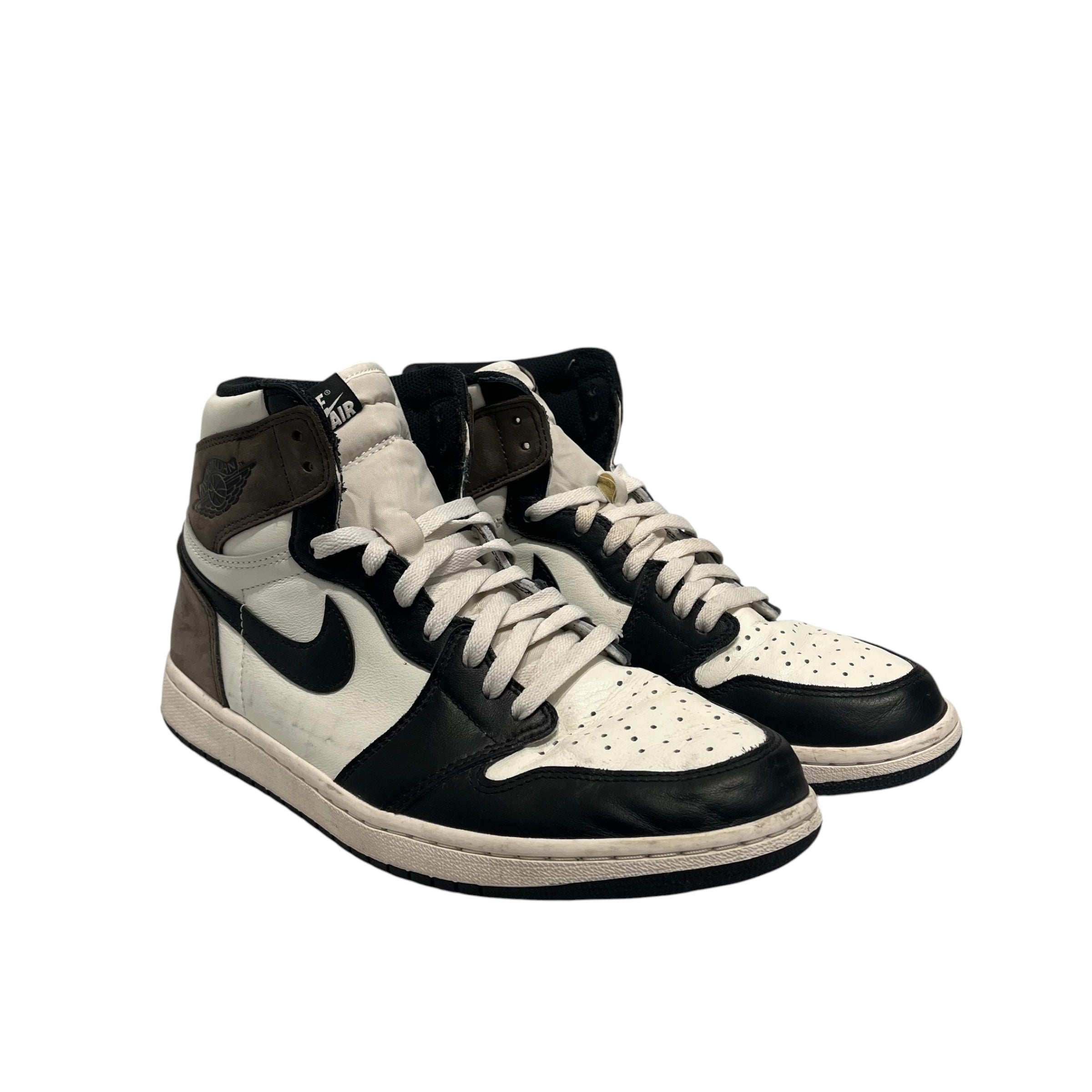 NIKE/AIR JORDAN 1 RETRO HIGH OG/Hi-Sneakers/US 11/Leather/WHT/555088-105 view 1
