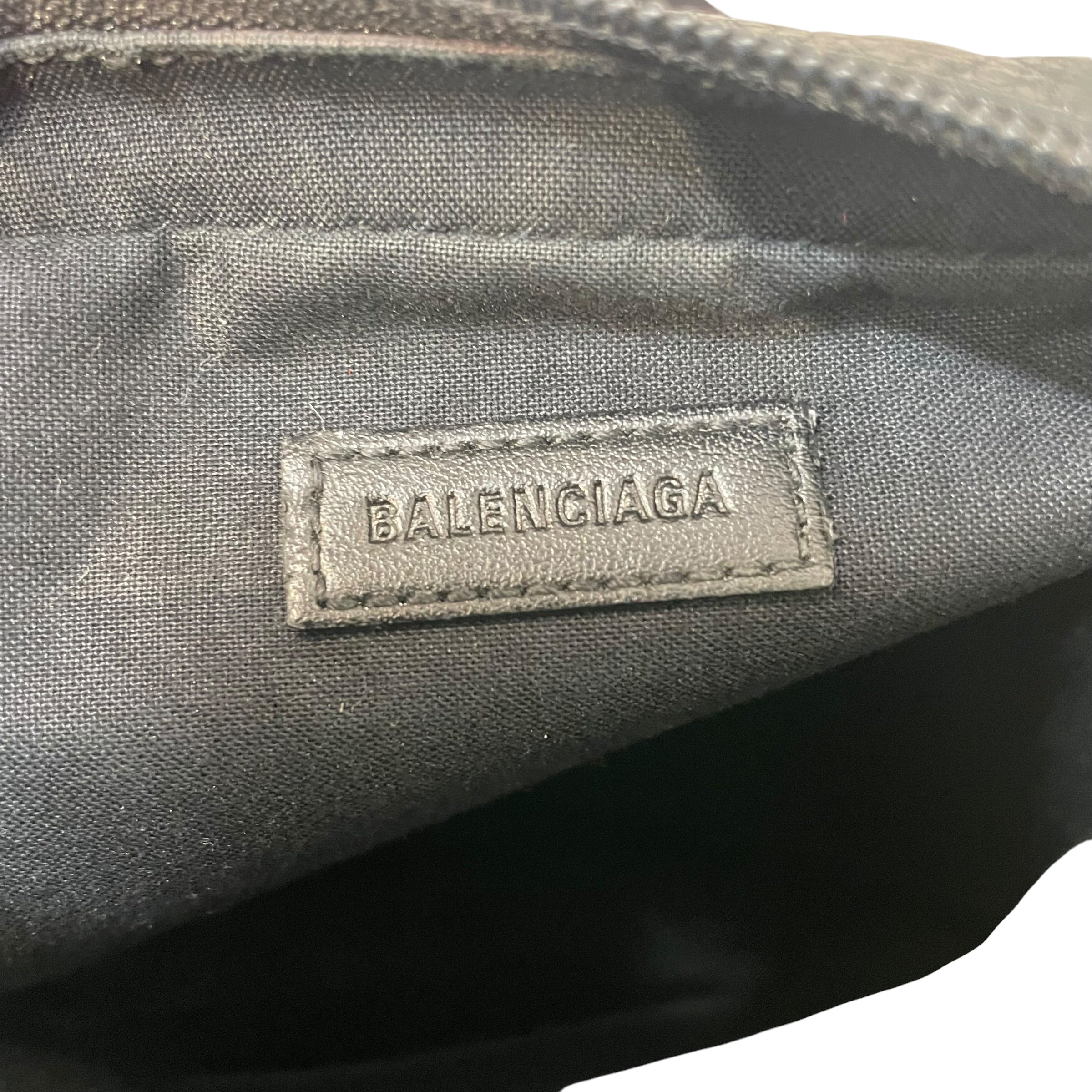 BALENCIAGA/Fanny Pack/Leather/BLK/ view 5