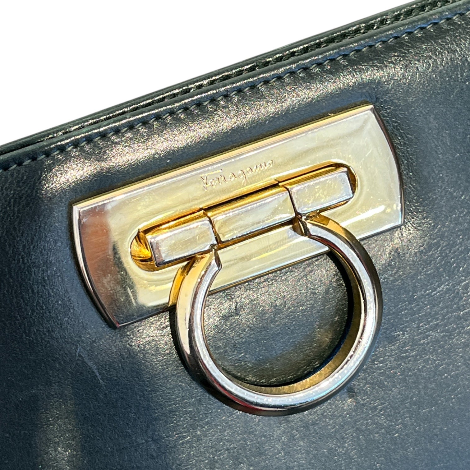 Salvatore Ferragamo/Clutch Bag/Leather/GRN/gancini 2way gold chain strap view 6