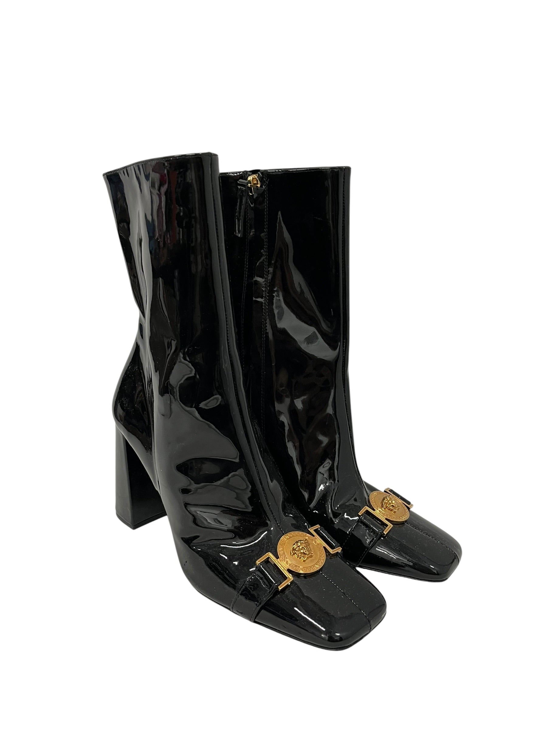 VERSACE/Heels/EU 38/Leather/BLK/MEDUSA HEAD GOLD CIRCLE BADGE view 1