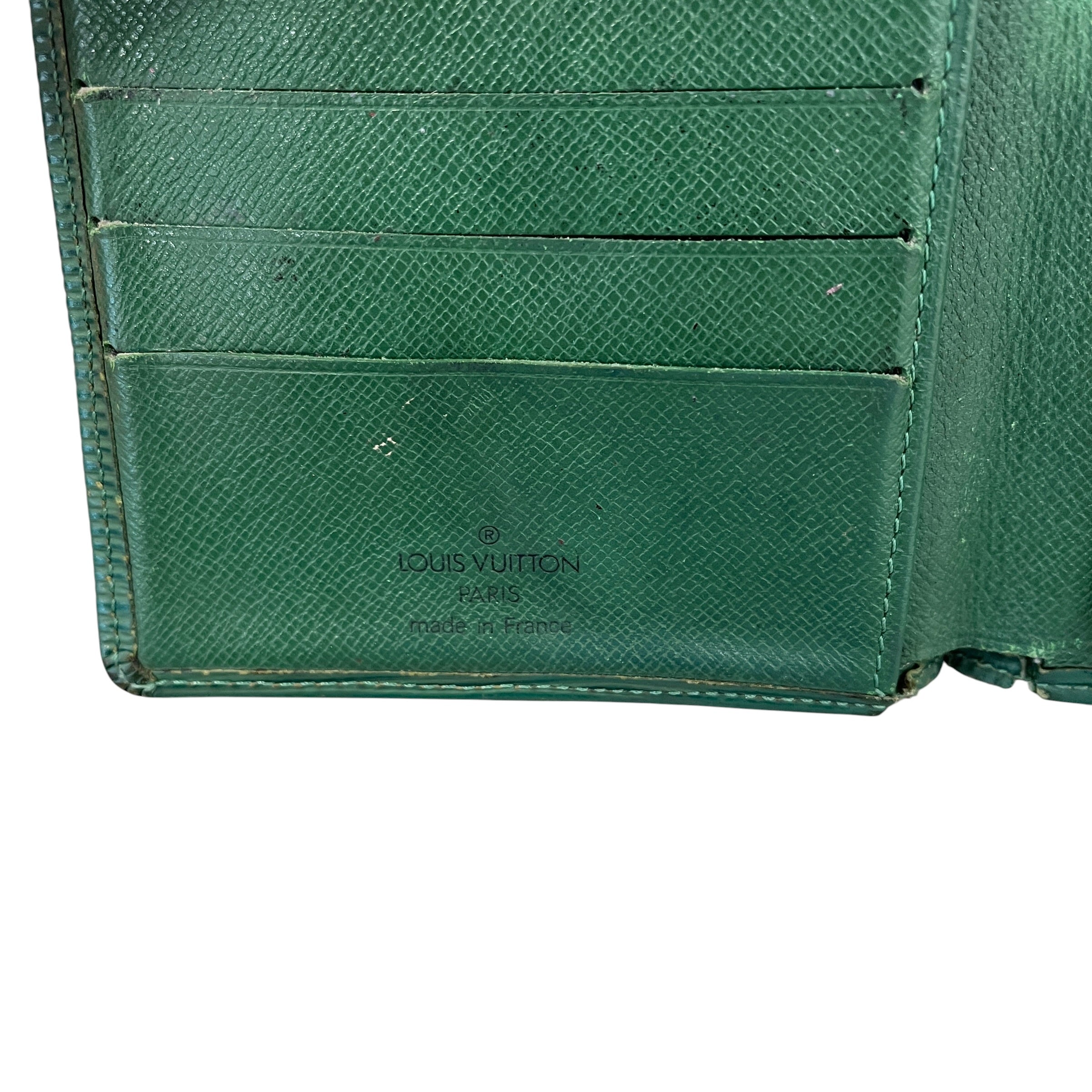 LOUIS VUITTON/Wallet/Leather/GRN/L's/epi leather view 3