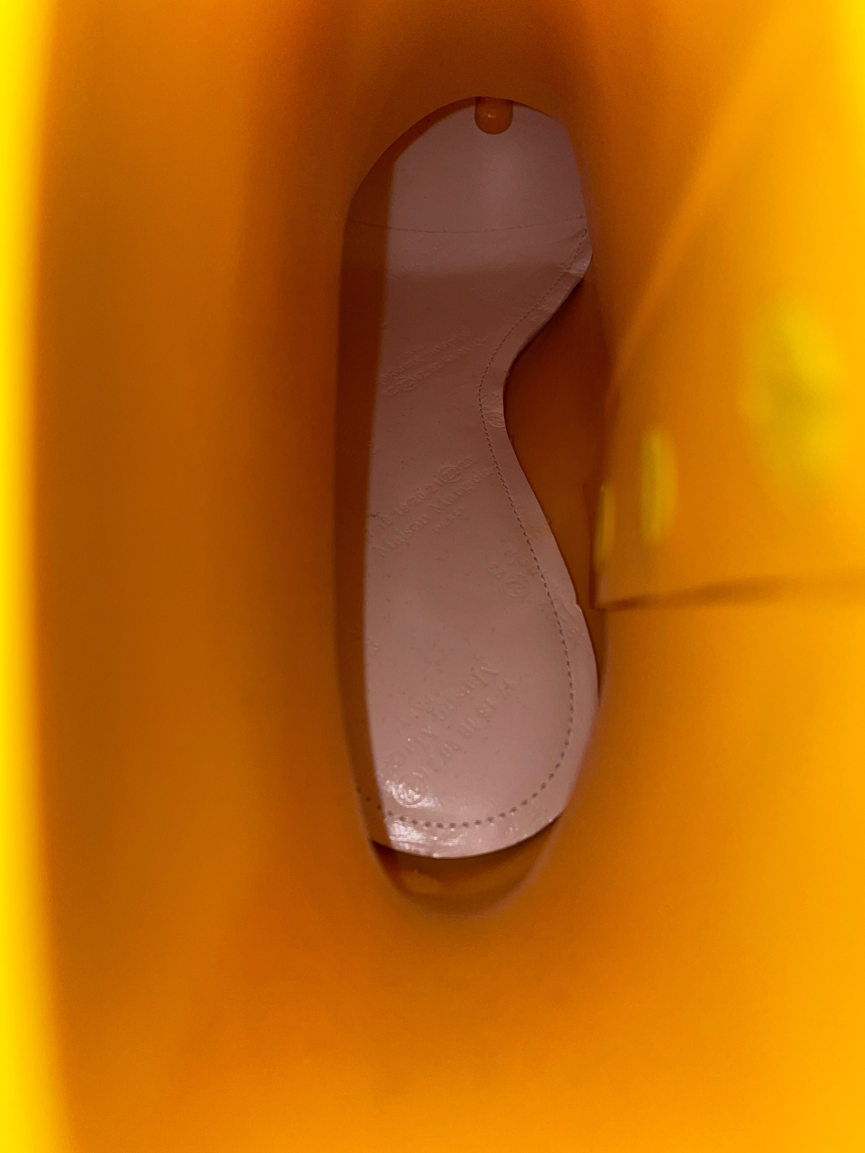 Maison Margiela/Boots/EU 35/YEL/tabi rubber view 3