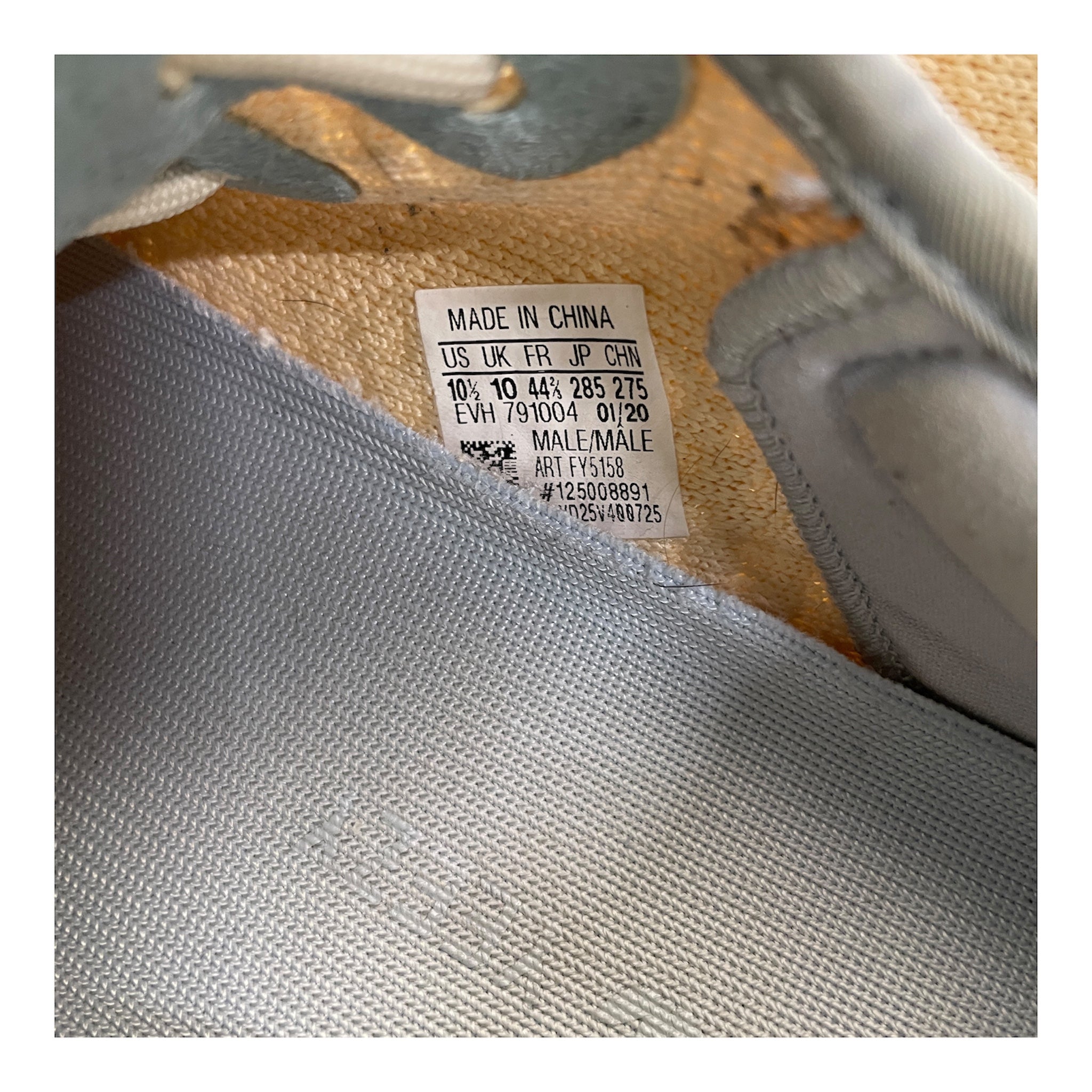 YEEZY/Low-Sneakers/US 10.5/Cotton/BEG/BOOST 350 V2 view 3