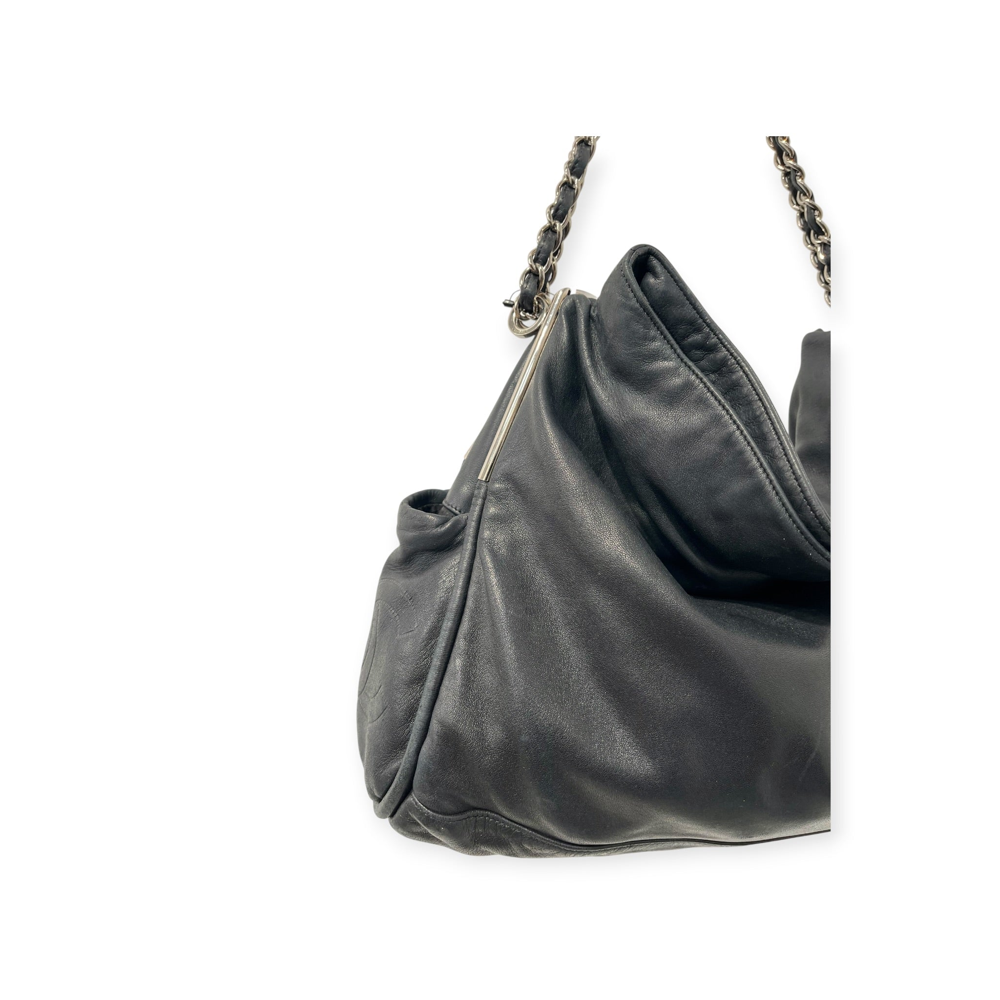 CHANEL/Tote Bag/Leather/BLK/ULTIMATE SOFT HOBO TOTE view 8