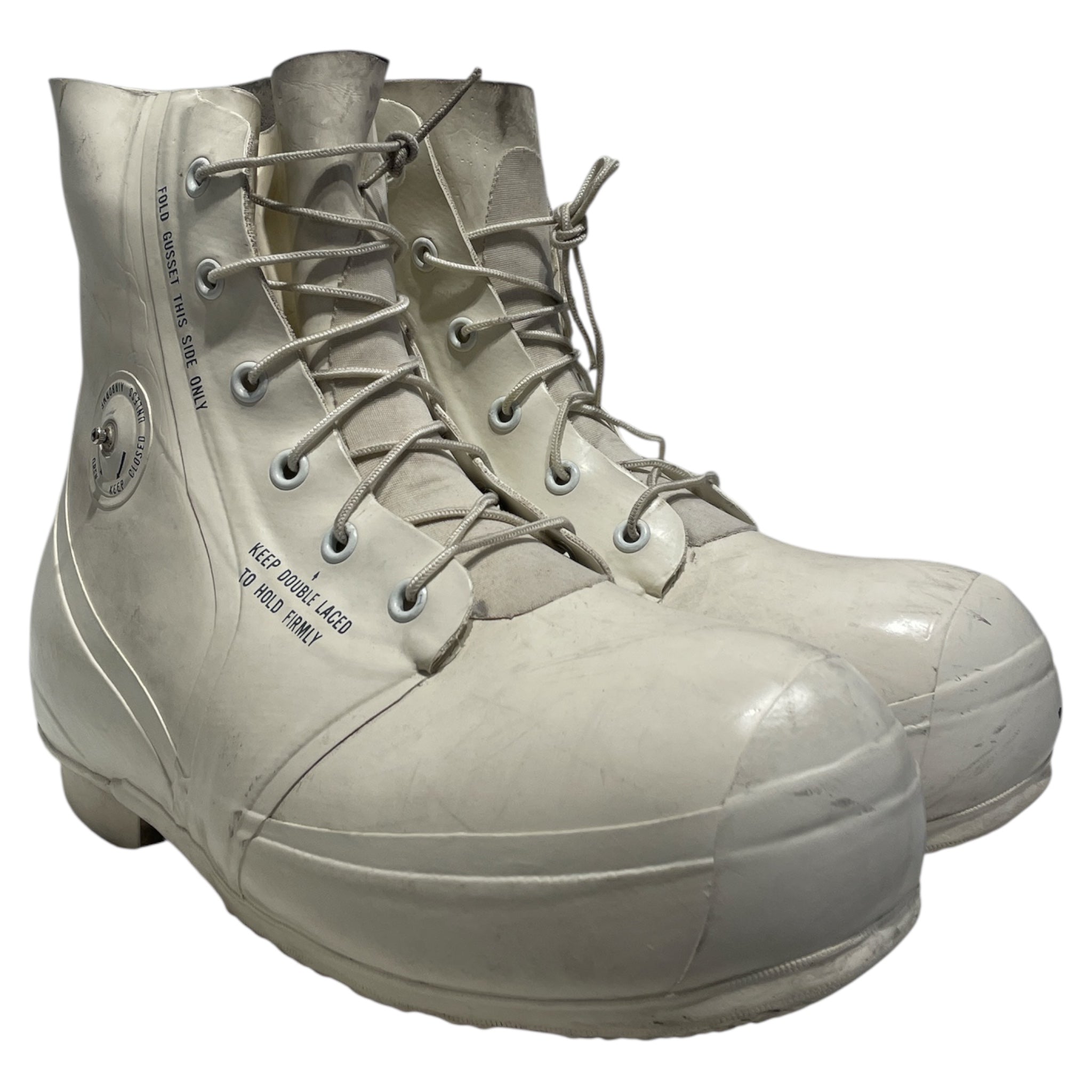 MILITARY/Boots/US 14/CRM/White Bunny Boots view 1