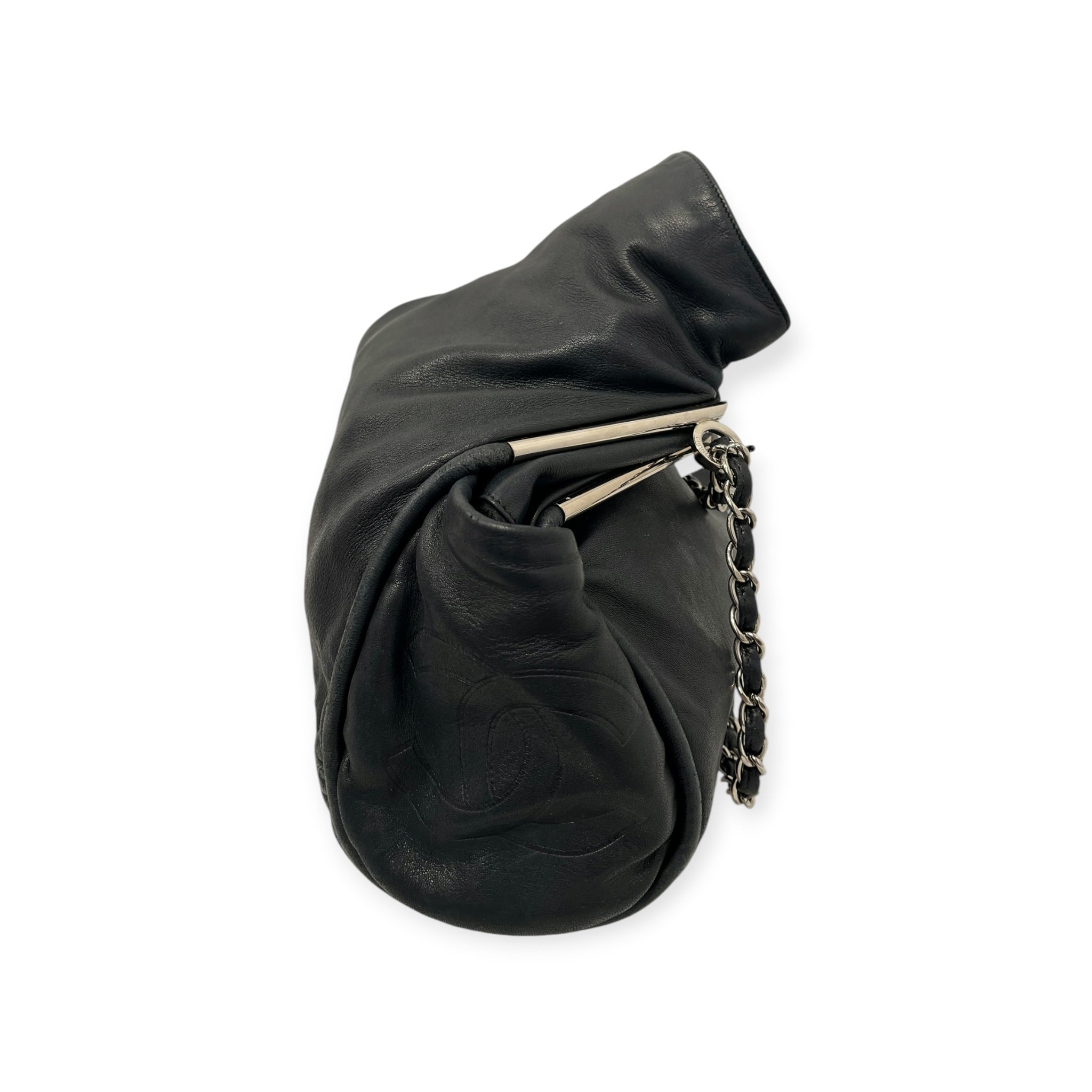 CHANEL/Tote Bag/Leather/BLK/ULTIMATE SOFT HOBO TOTE view 4