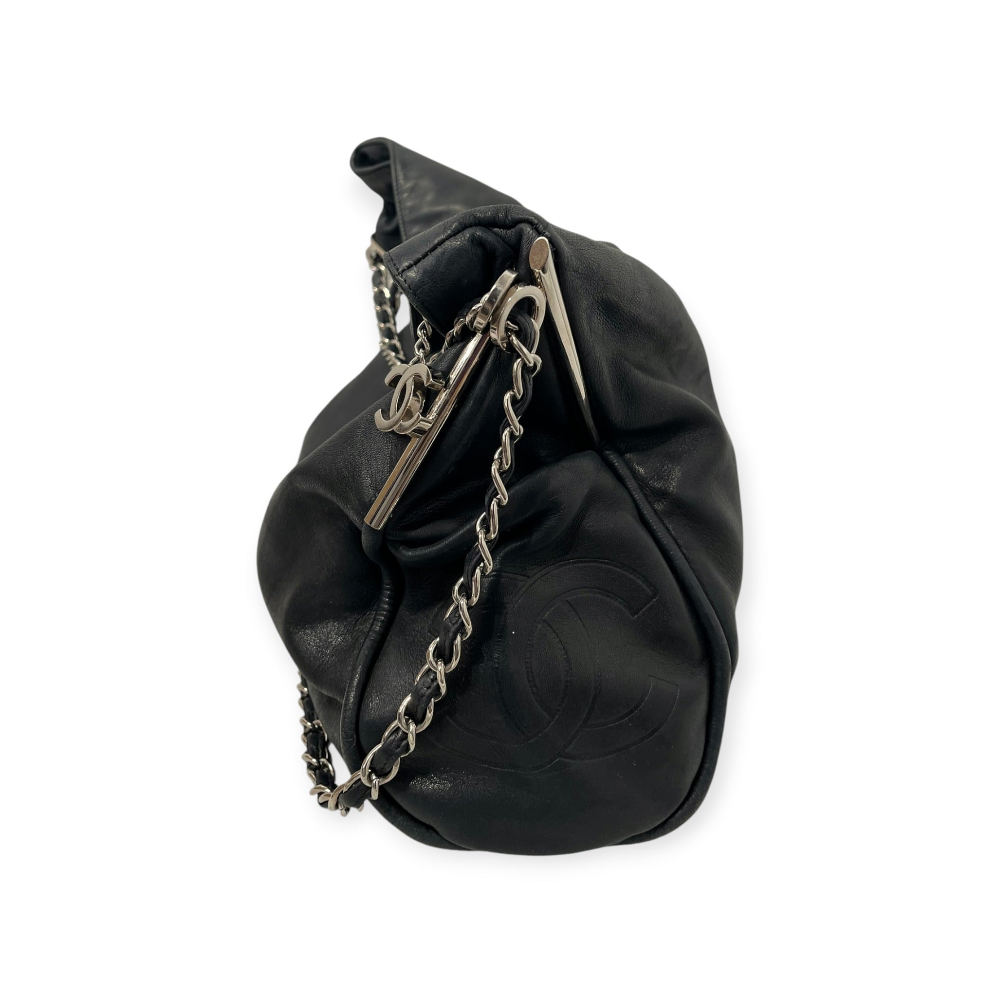CHANEL/Tote Bag/Leather/BLK/ULTIMATE SOFT HOBO TOTE view 3