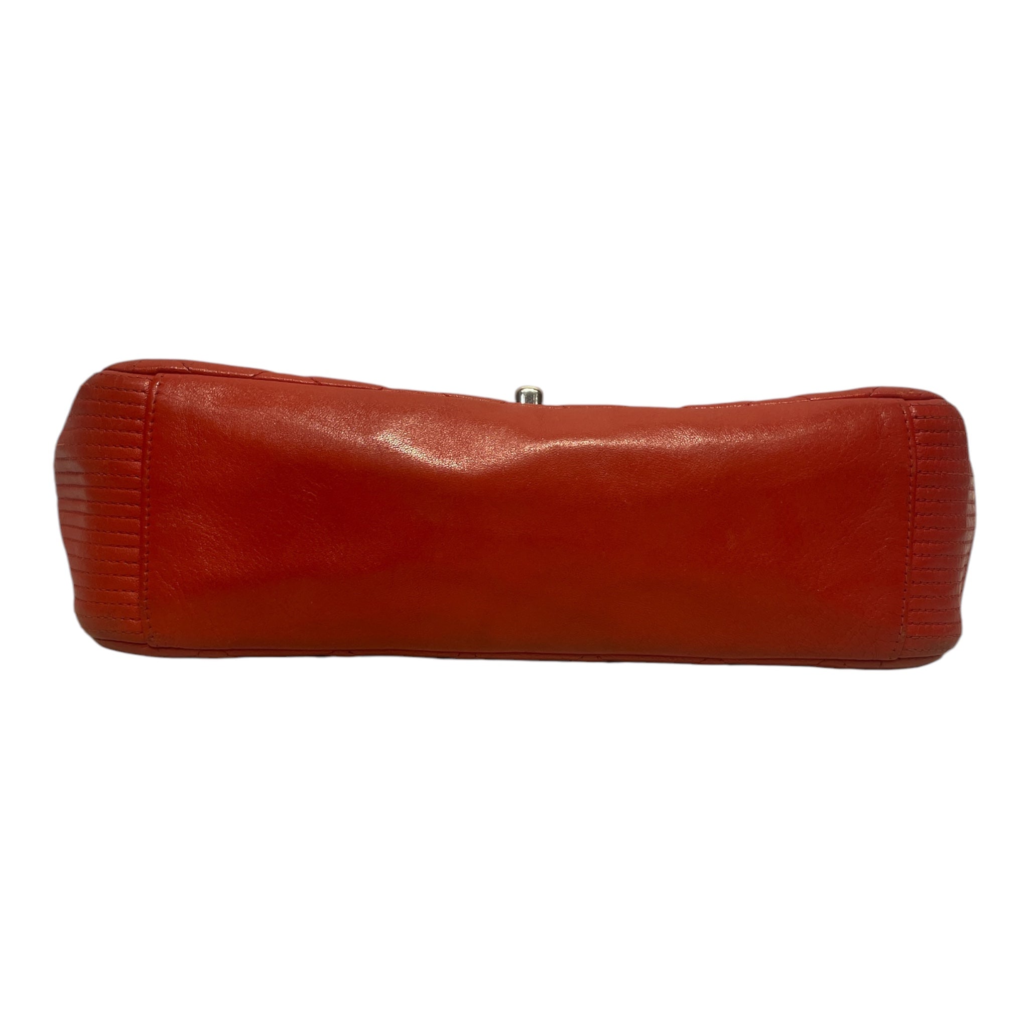 CHANEL/Bag/Leather/RED/COWHIDE CLASSIC DOUBLE FLAP view 3