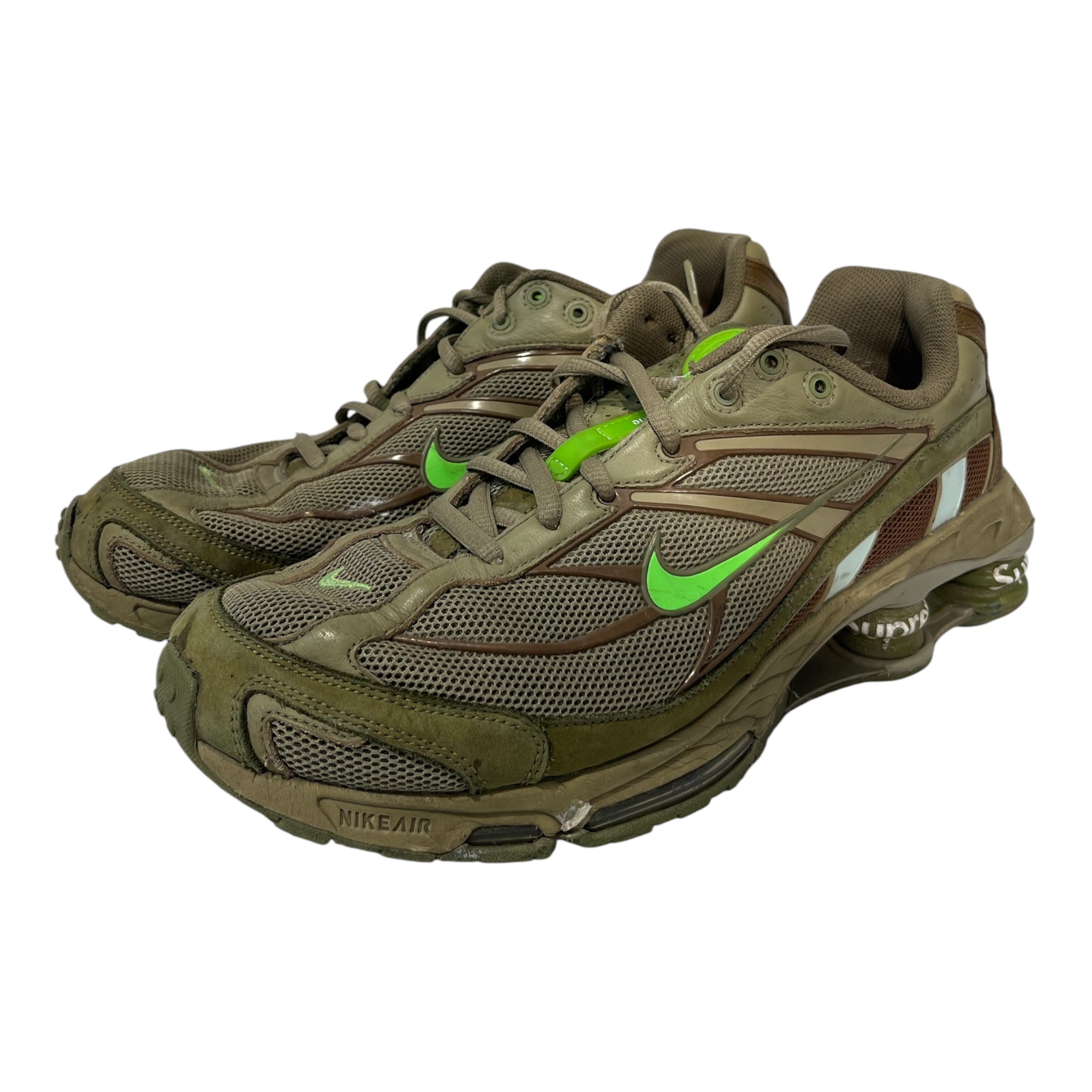 Supreme/NIKE/Low-Sneakers/US 10.5/Polyester/KHK/DN1615-200 OLIVE/BROWN SHOX view 1