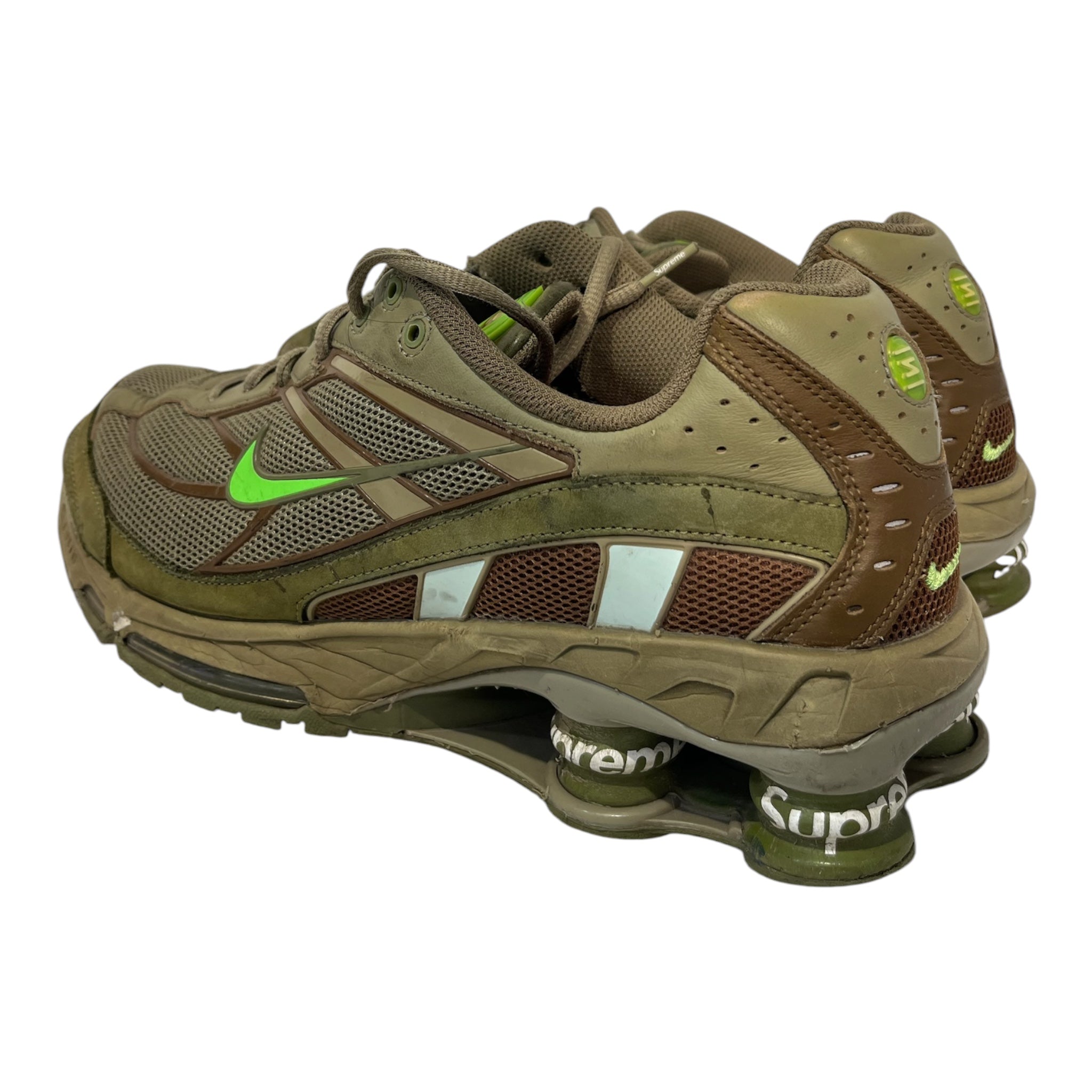 Supreme/NIKE/Low-Sneakers/US 10.5/Polyester/KHK/DN1615-200 OLIVE/BROWN SHOX view 2