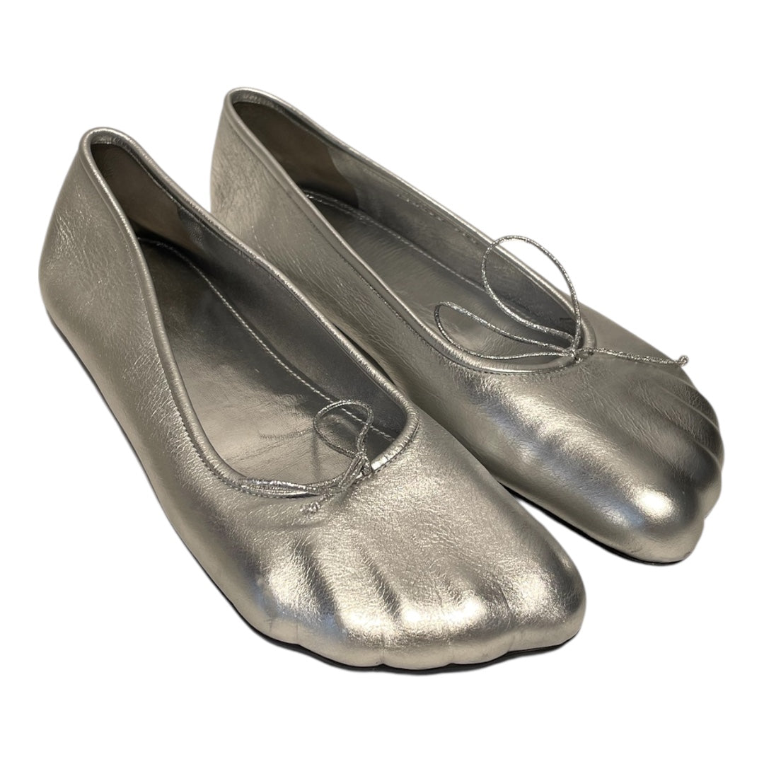 BALENCIAGA/Low-Sneakers/EU 38.5/Leather/SLV/feet print ballet flat view 1
