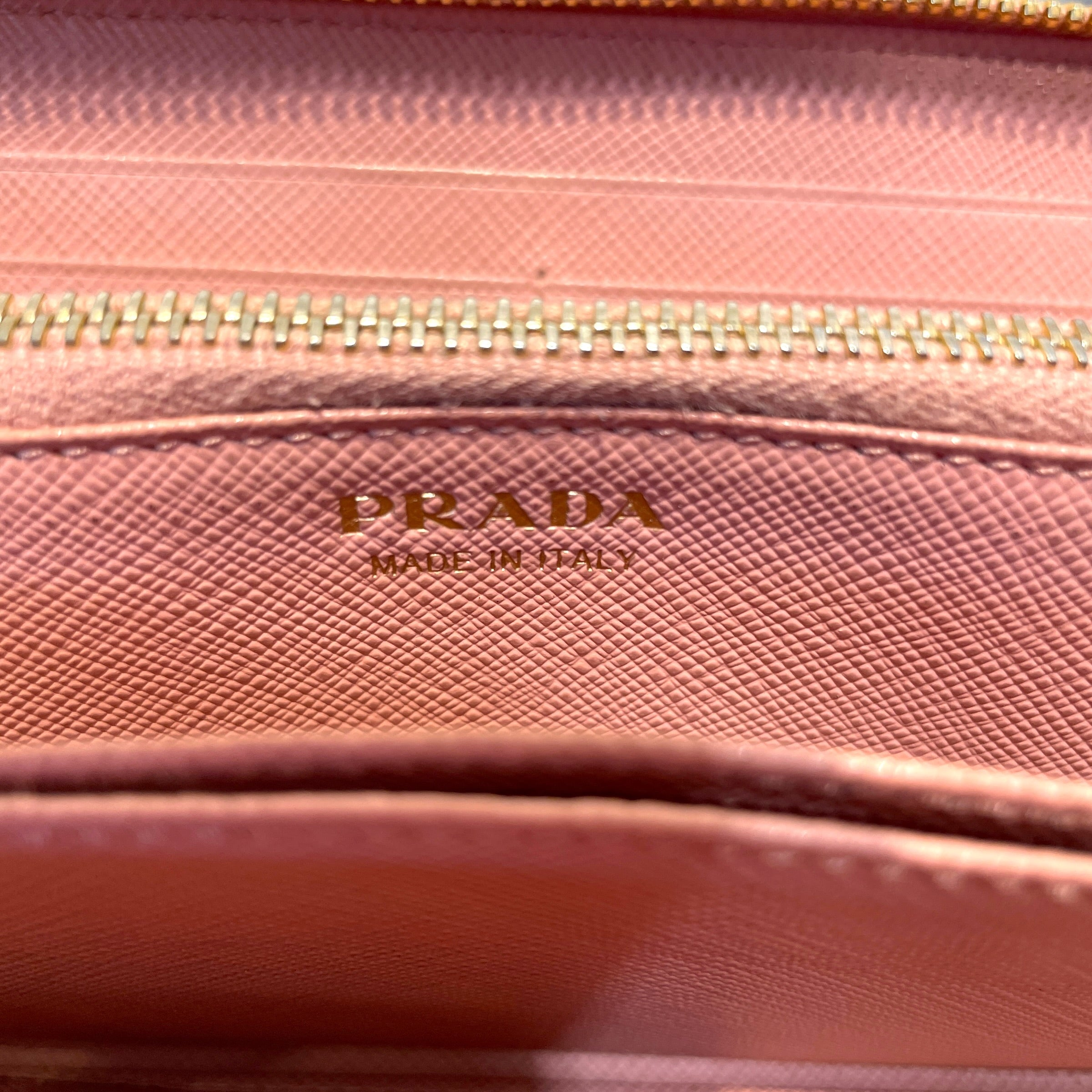 PRADA/Long Wallet/Leather/PNK/L's/Saffiano Lux view 4