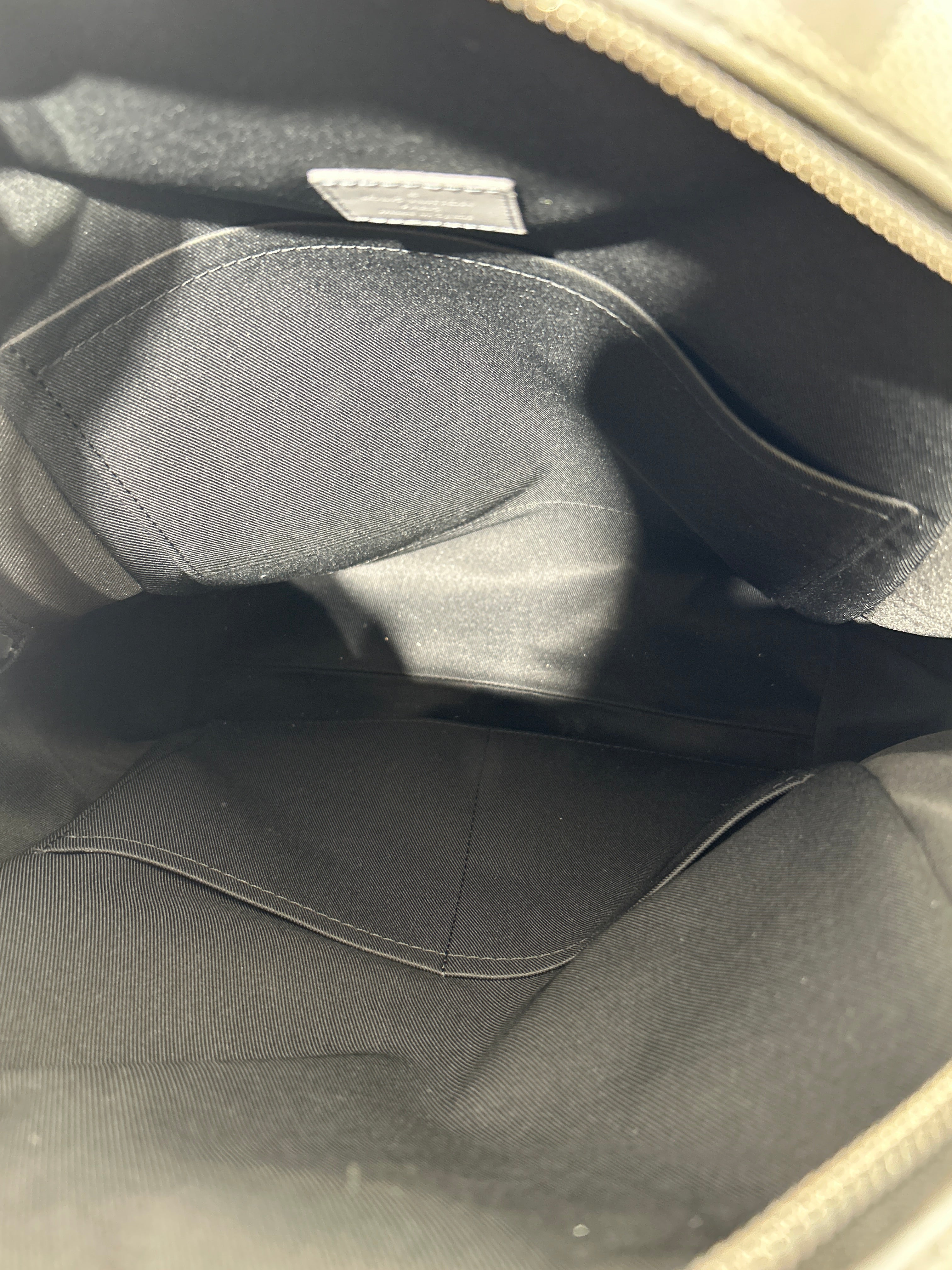 LOUIS VUITTON/Backpack/All Over Print/GRY/Damier Infini Backpack view 3