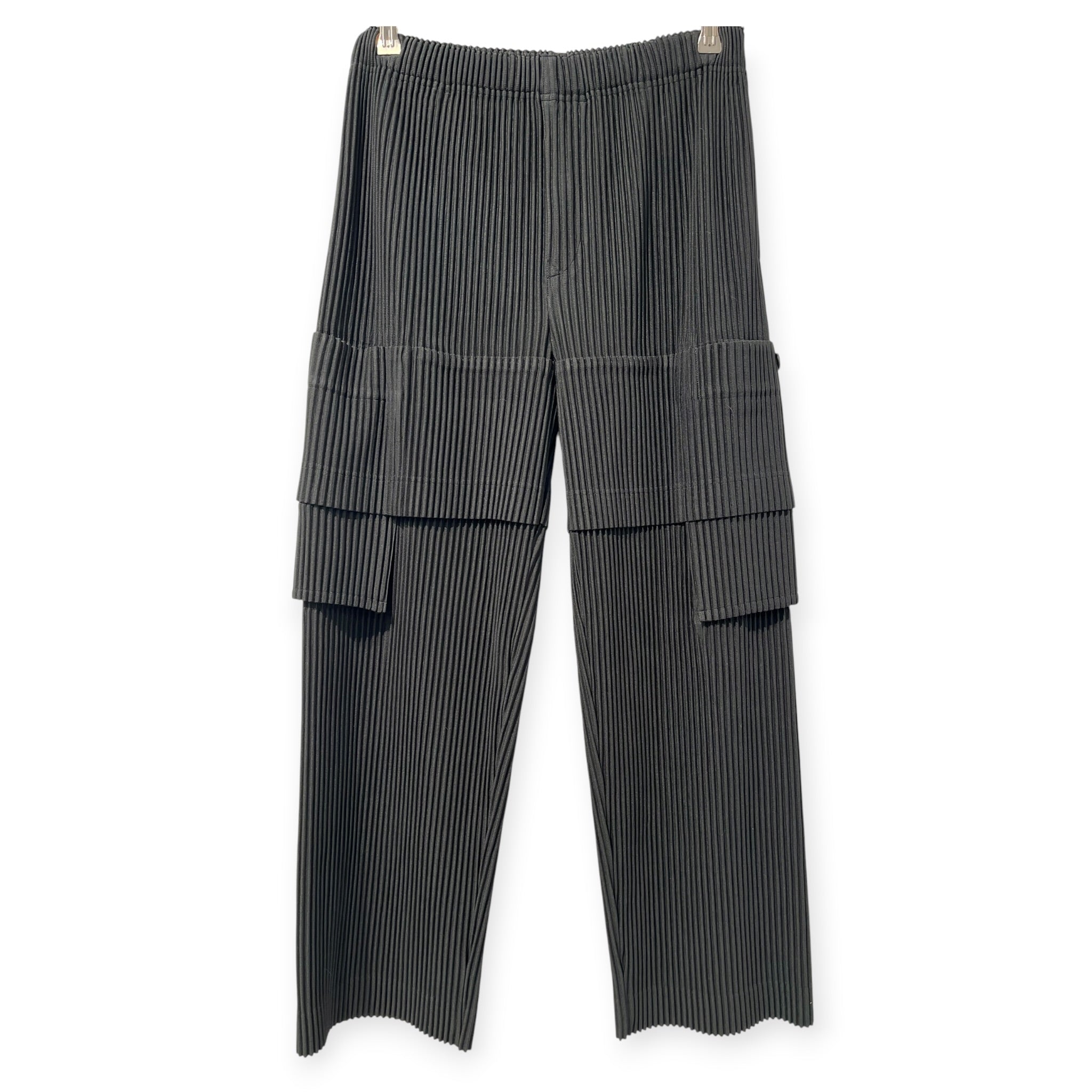 HOMME PLISSE ISSEY MIYAKE/Cargo Pants/2/Polyester/BLK/PLEATS BAGGY CARGOS BNWT view 1