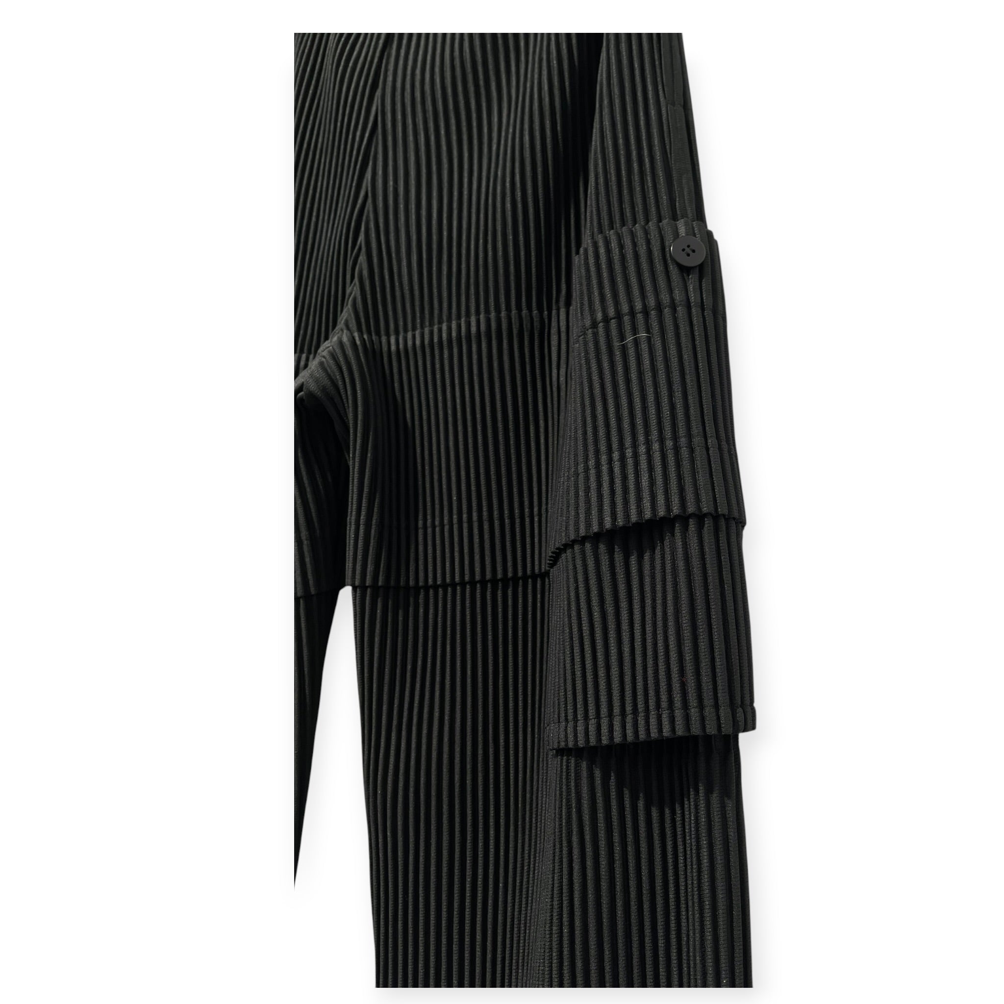 HOMME PLISSE ISSEY MIYAKE/Cargo Pants/2/Polyester/BLK/PLEATS BAGGY CARGOS BNWT view 3