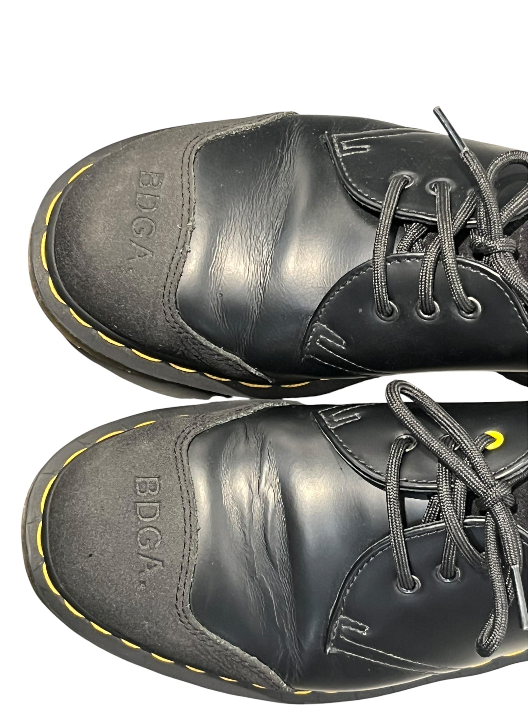 Dr.Martens/BODEGA/Low-Sneakers/US 8/Leather/BLK/'BDGA' on toebox in diff mat view 4