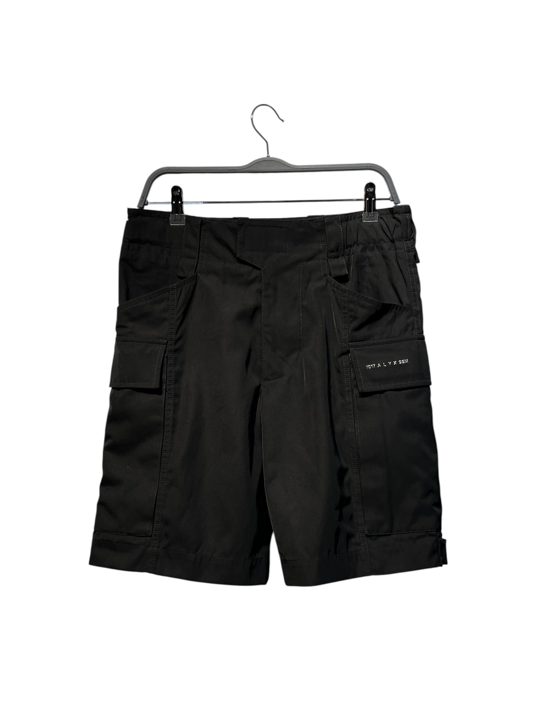 1017 ALYX 9SM(ALYX)/Shorts/46/Cotton/BLK/tactical cargo shorts view 1