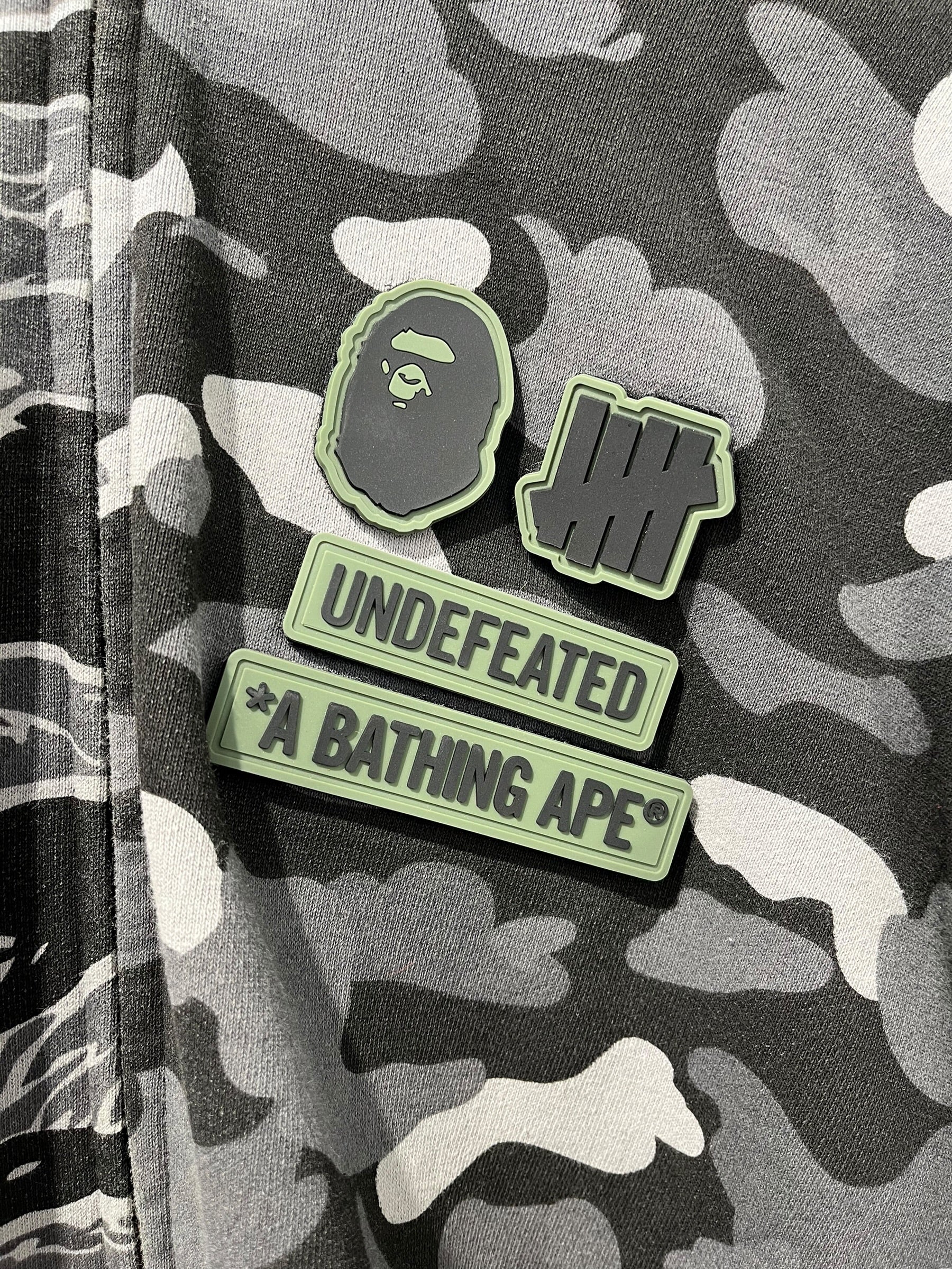 A BATHING APE/UNDEFEATED/Hoodie/XL/Camouflage/Cotton/GRY/full zip velcro patches view 5