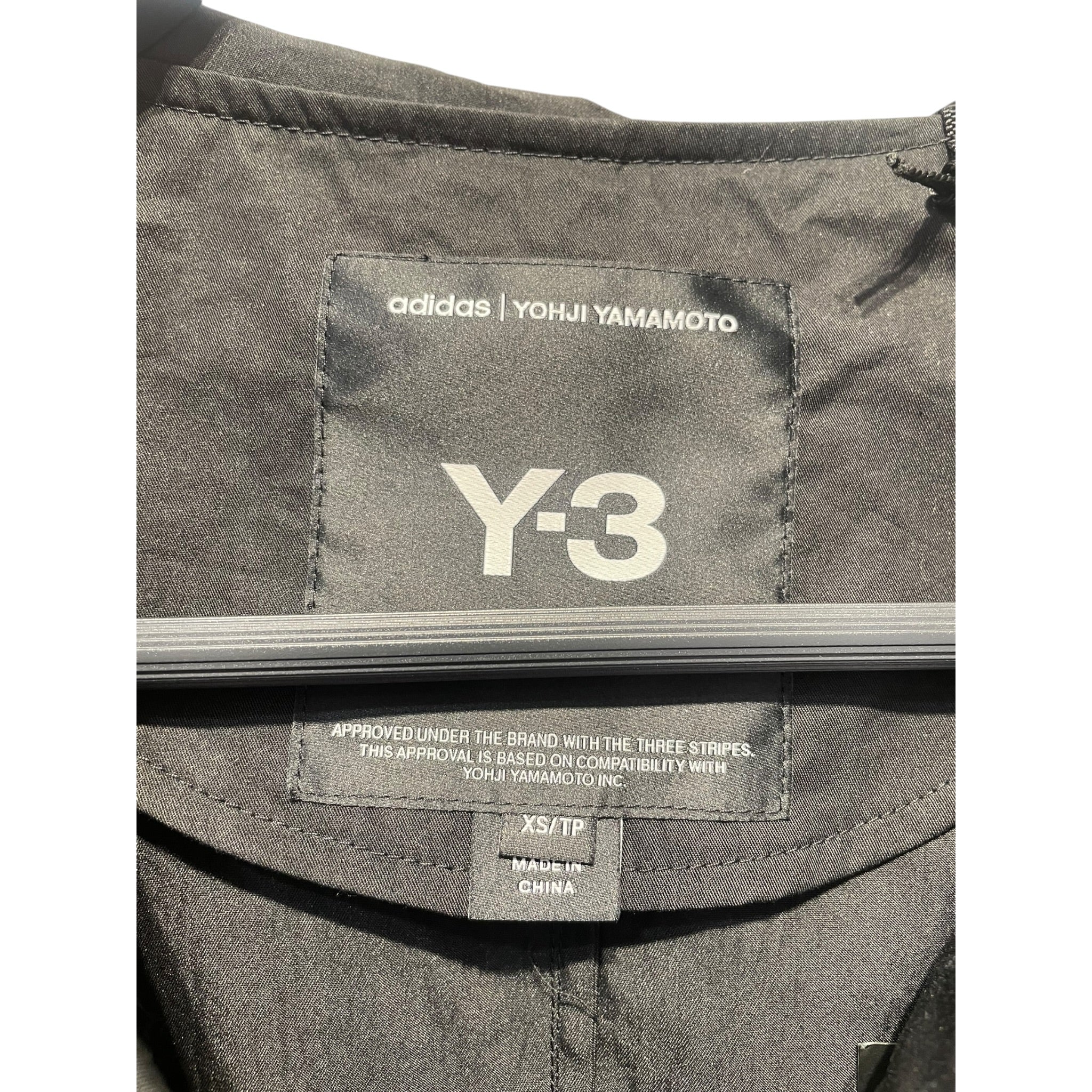 Y-3/Trench Coat/XS/Polyester/BLK/PANNEL WITH FRAYED EDGE view 3