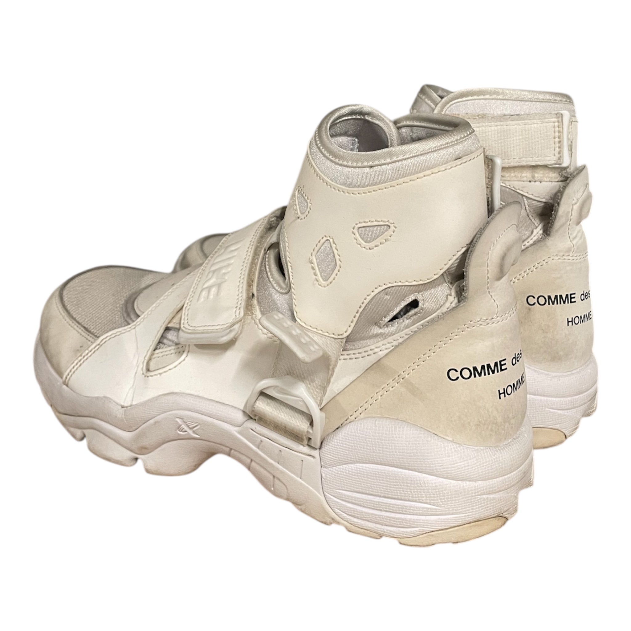 COMME des GARCONS HOMME PLUS/Hi-Sneakers/US 8/WHT/DH0199-100. view 2