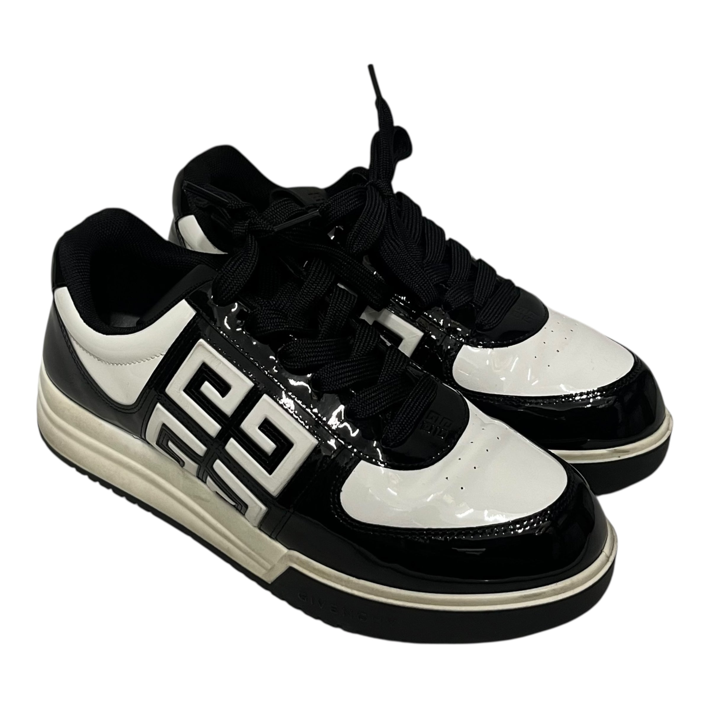 GIVENCHY/Low-Sneakers/EU 39.5/Leather/BLK/ view 1