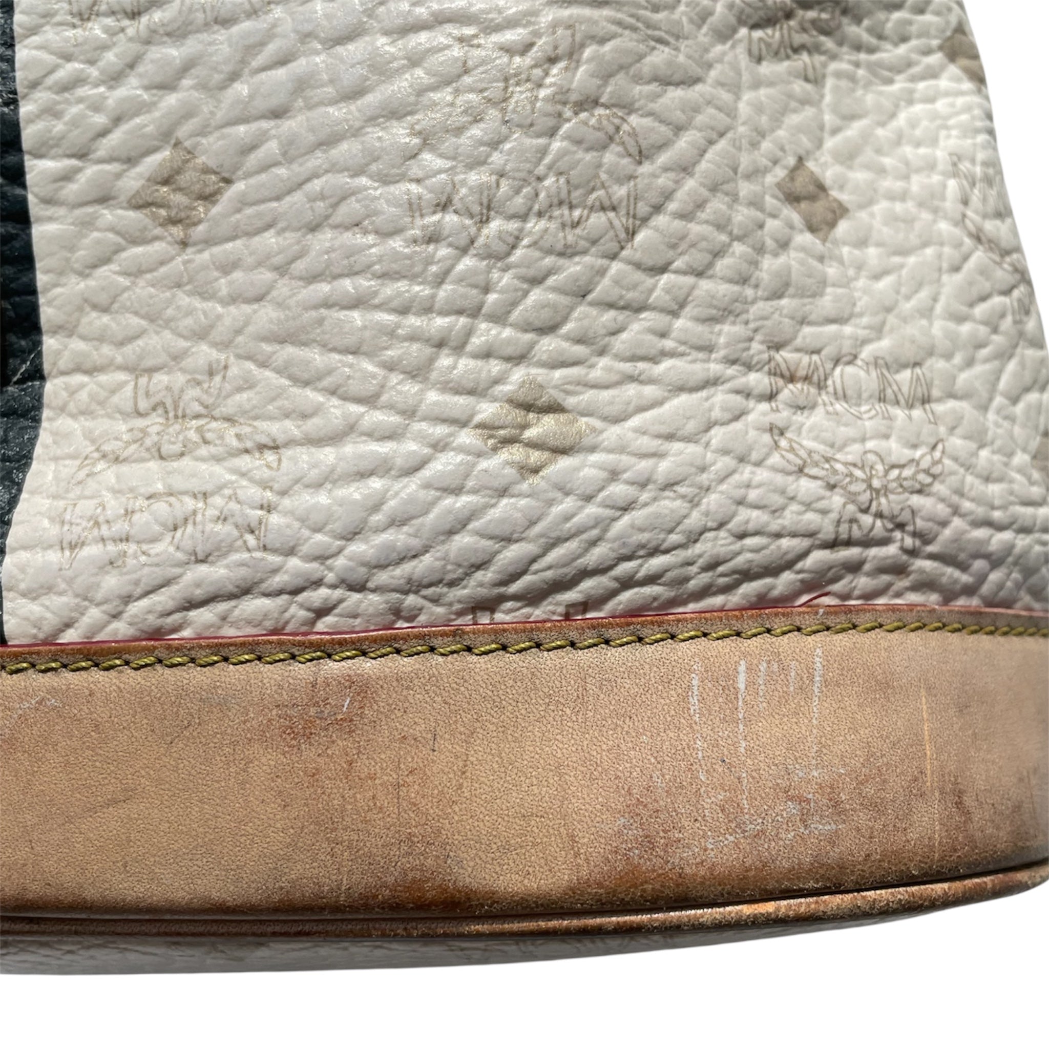 MCM/Pouch/Monogram/Leather/CRM/DRAWSTRING BUCKET BAG view 5