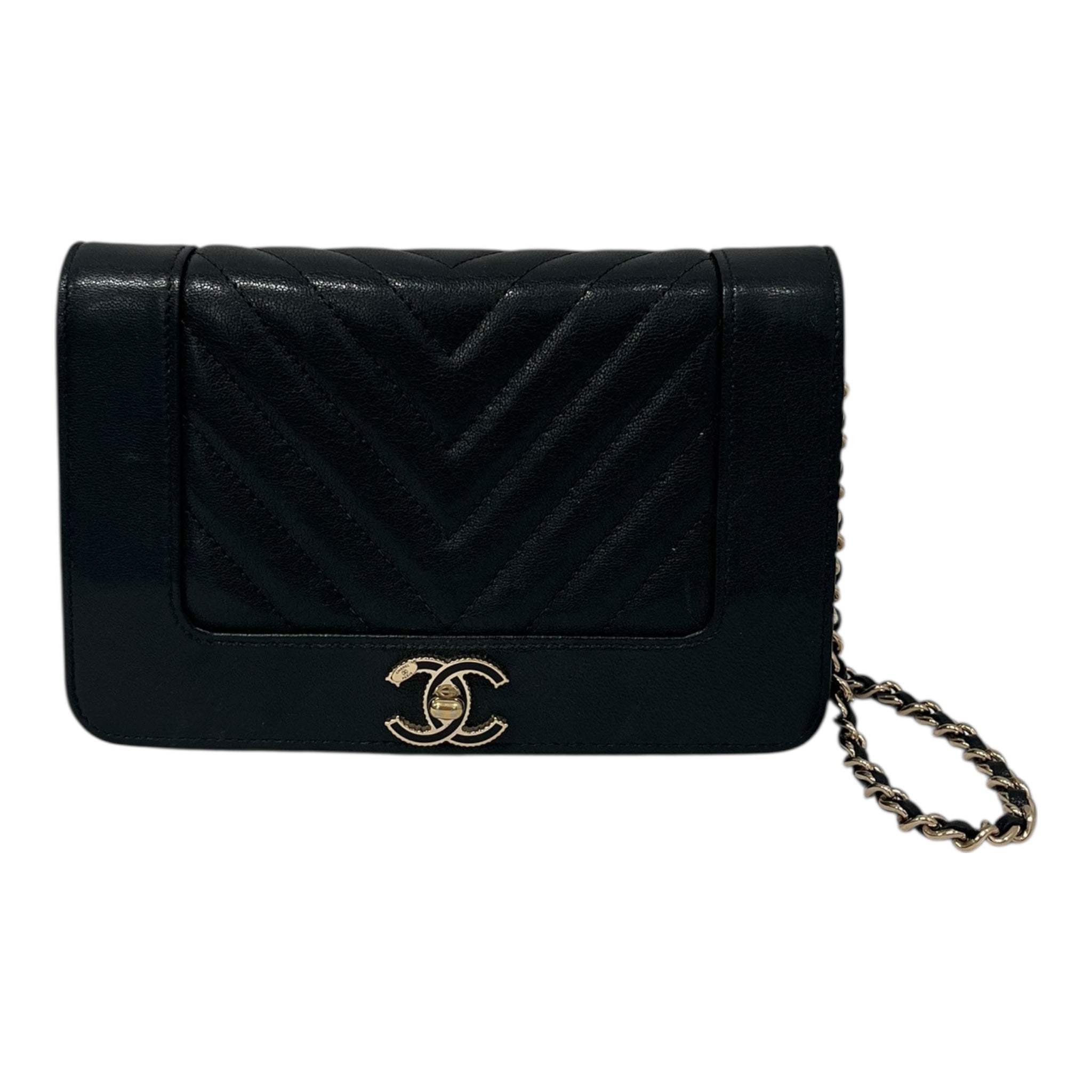 CHANEL/Cross Body Bag/Leather/BLK/MADEMOISELLE CHN/WLT 2461331 view 1