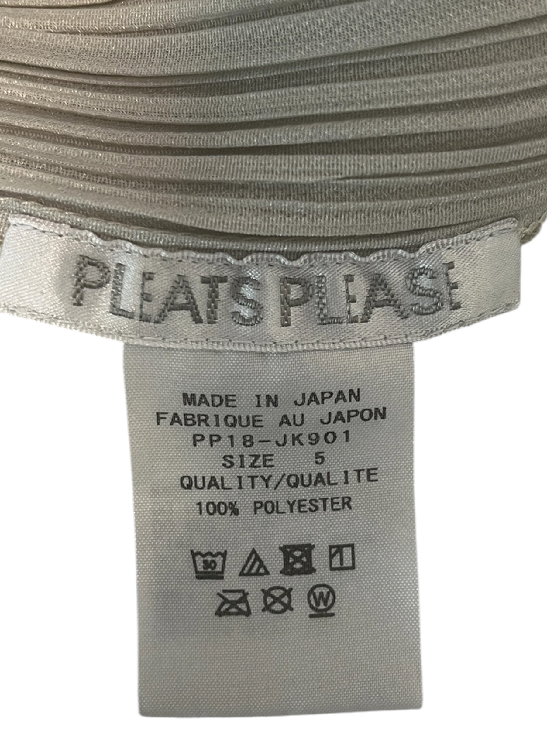 ISSEY MIYAKE/Camisole/5/Polyester/CRM/ view 3
