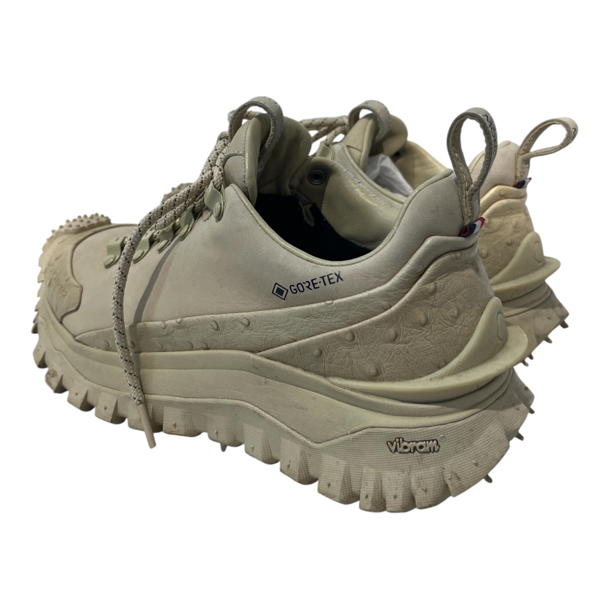 MONCLER/Low-Sneakers/EU 38.5/Leather/CRM/cream ostriche leather outdoor view 2