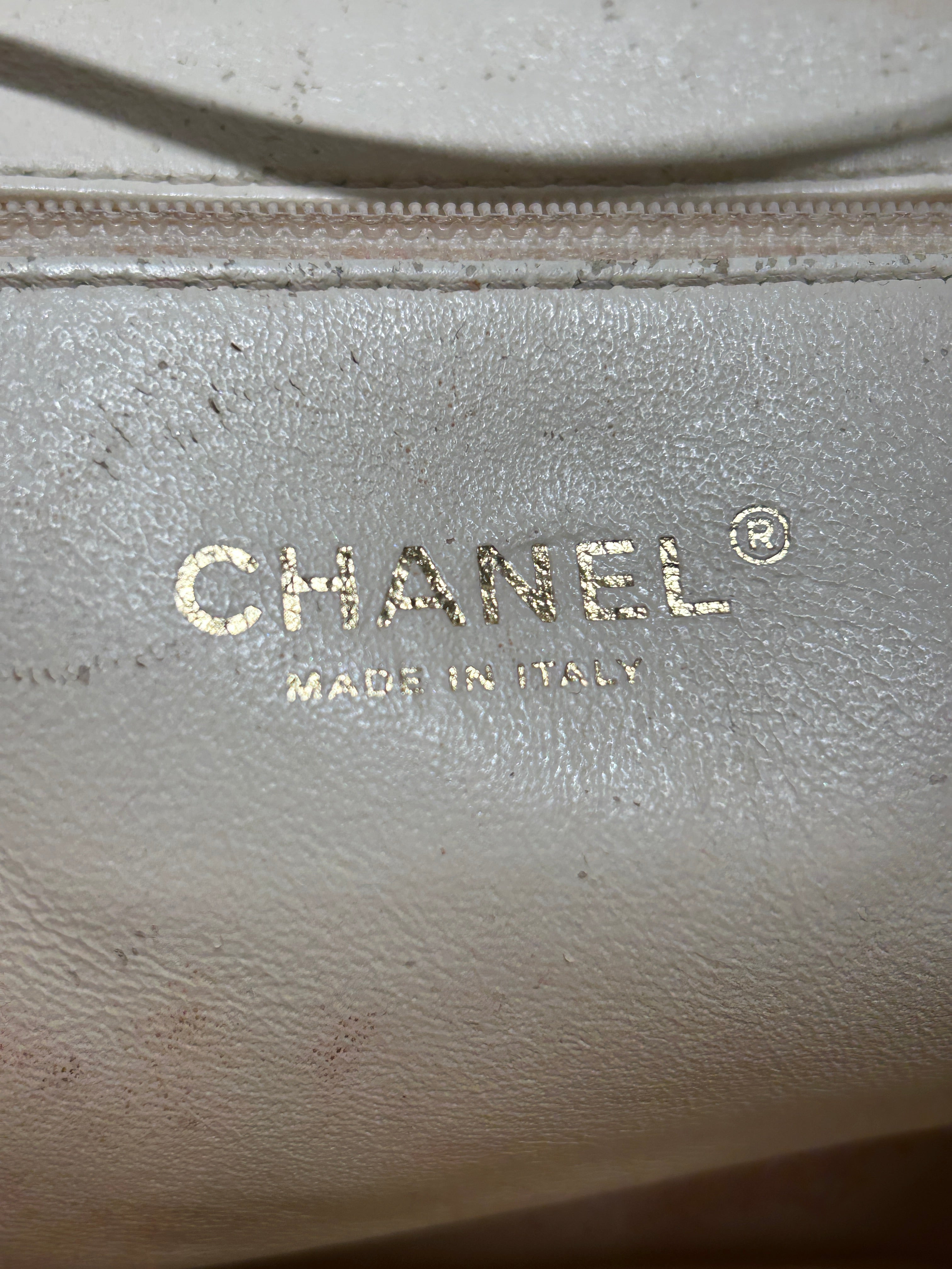 CHANEL/Bag/Leather/WHT/CHANEL BUSINESS WHITE BACKPACK view 5