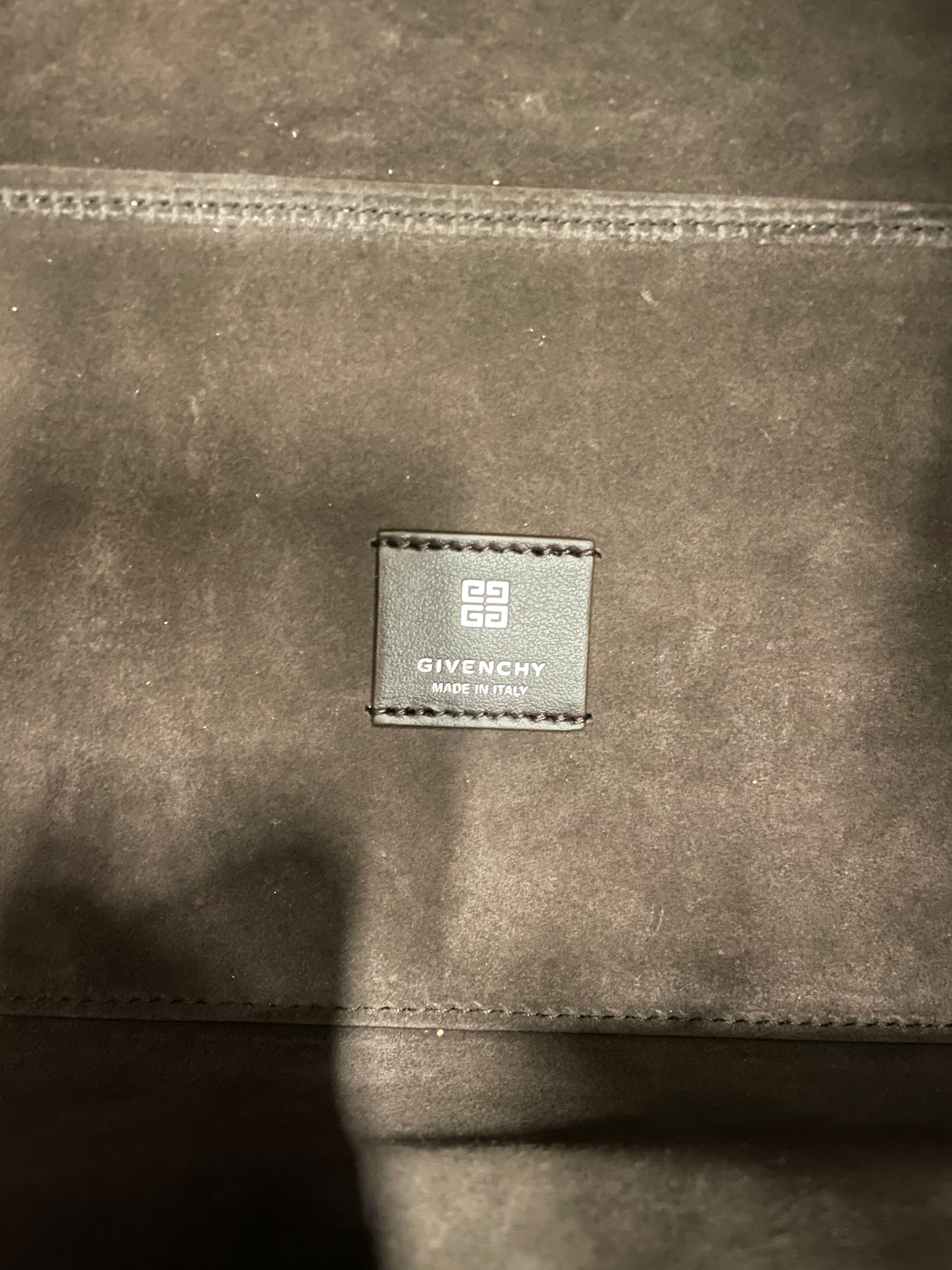 GIVENCHY/Tote Bag/BEG/VOYOU LARGE TOTE view 3