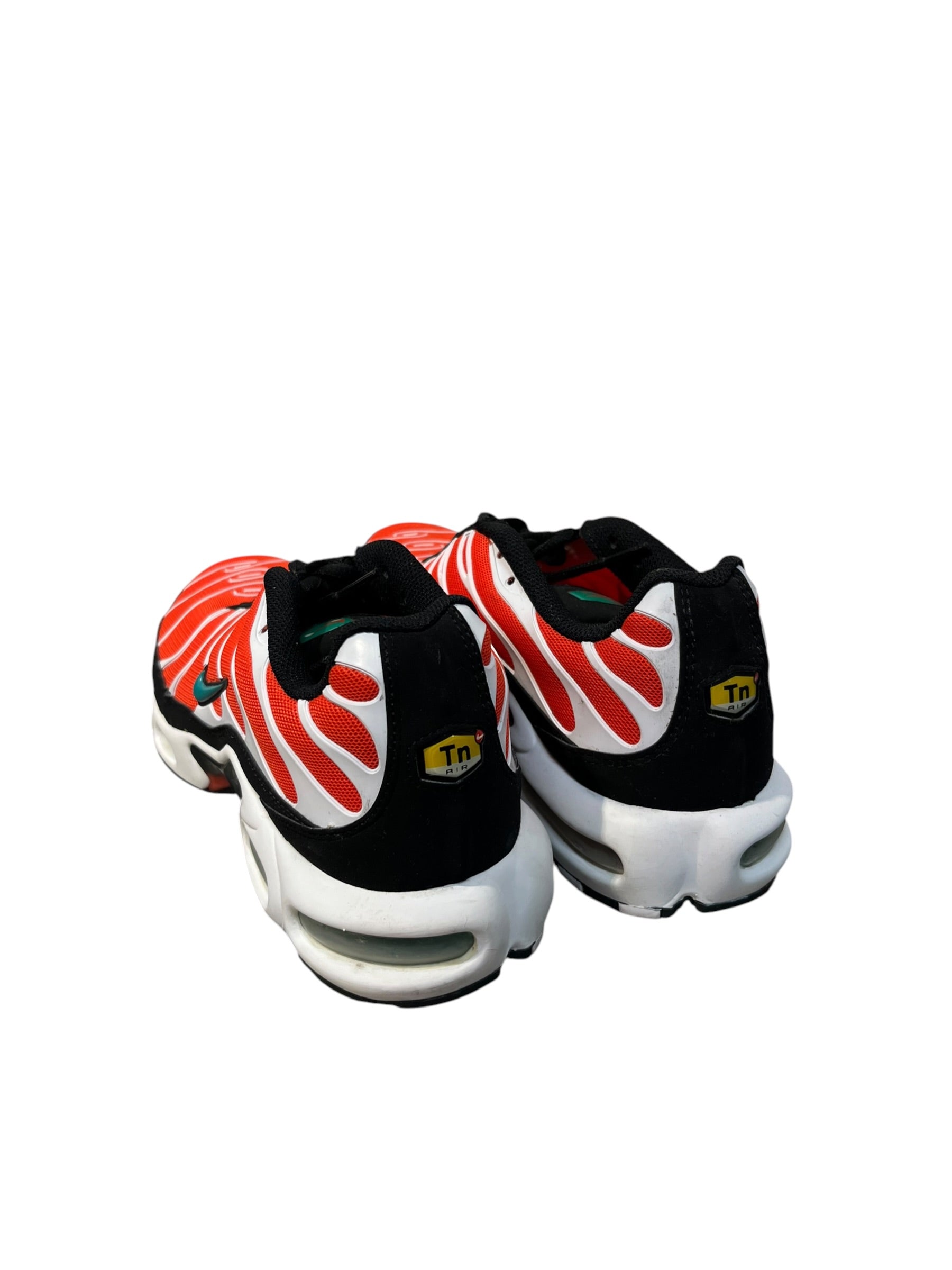 NIKE/AIR MAX PLUS/Low-Sneakers/US 9.5/Stripe/ORN/852630-801 view 2