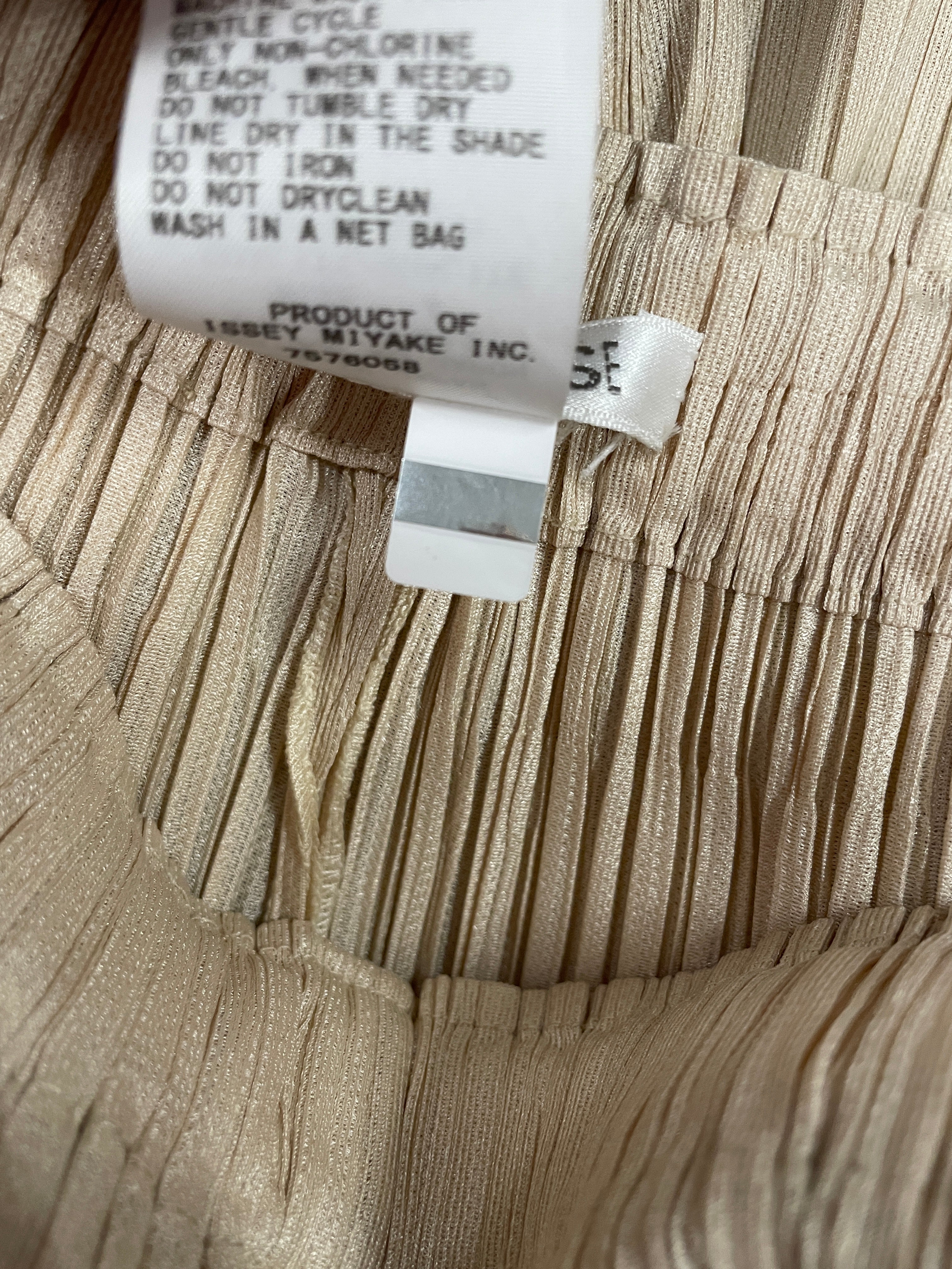 PLEATS PLEASE ISSEY MIYAKE/Bottoms/4/Polyester/CRM/THICKER BOTTOMS 1 view 5