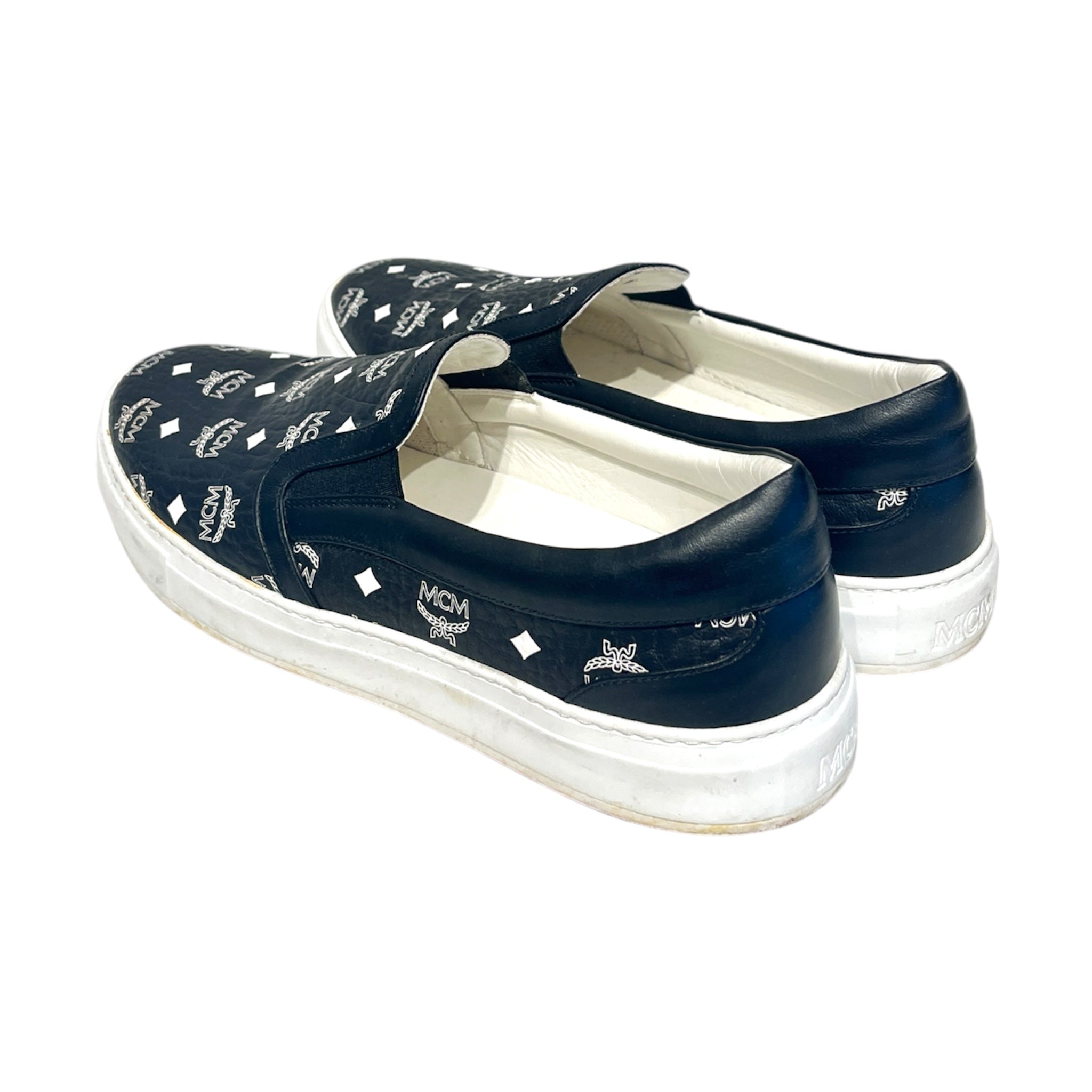 MCM/Loafers/US 9.5/Monogram/Leather/BLK/sllip on view 2