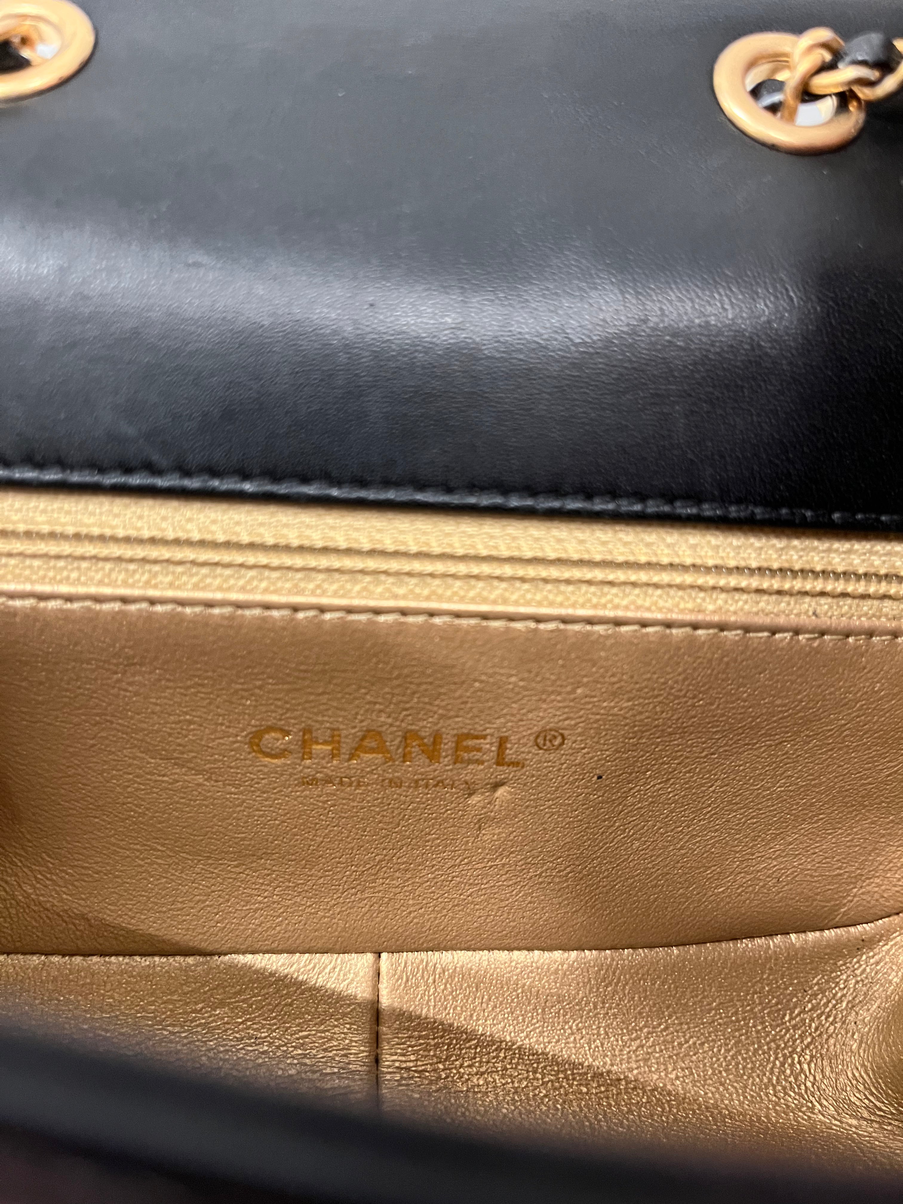 CHANEL/Cross Body Bag/Leather/BEG/OCTAGON MATELLESE 24734354 view 4