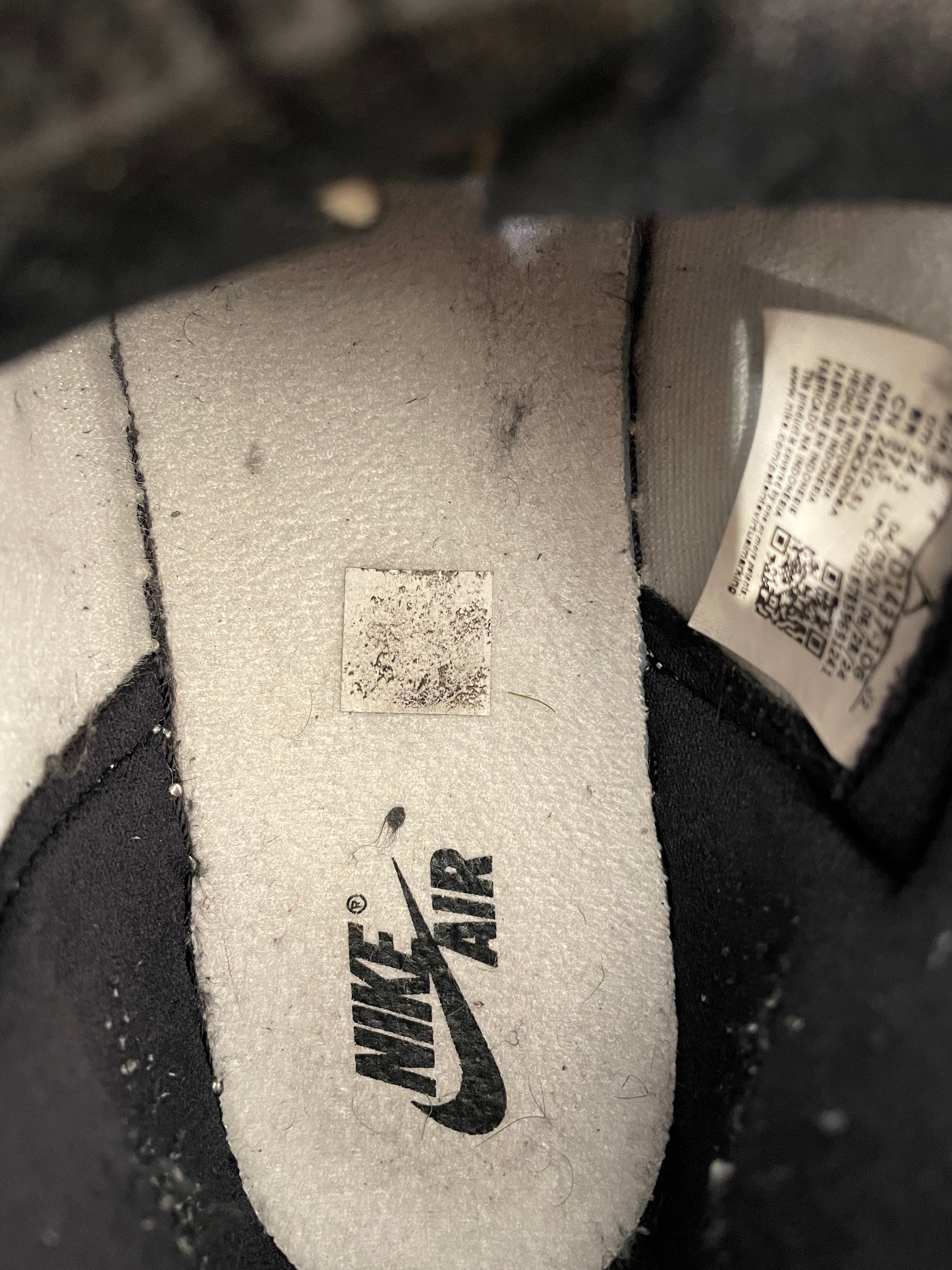 NIKE/Hi-Sneakers/US 6.5/Suede/RED/JORDAN 1 BLACK TOE RE 2025 view 3